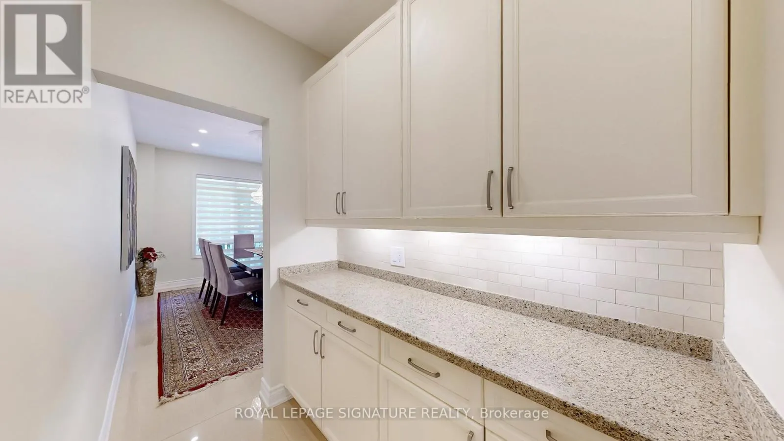 25 SAWSTON CIRCLE