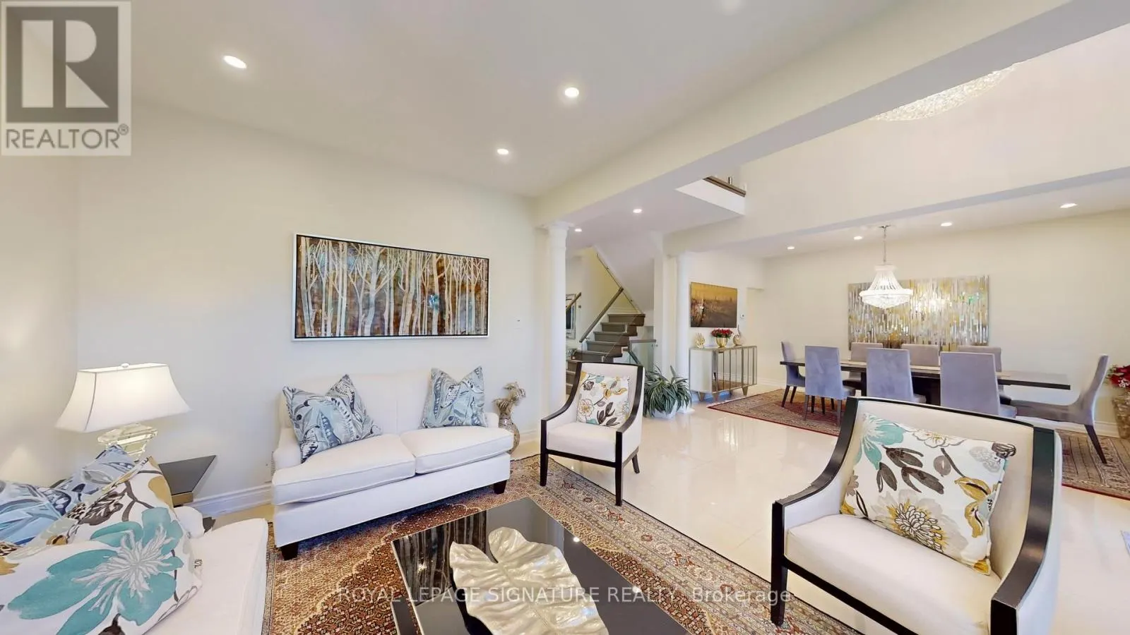 25 SAWSTON CIRCLE