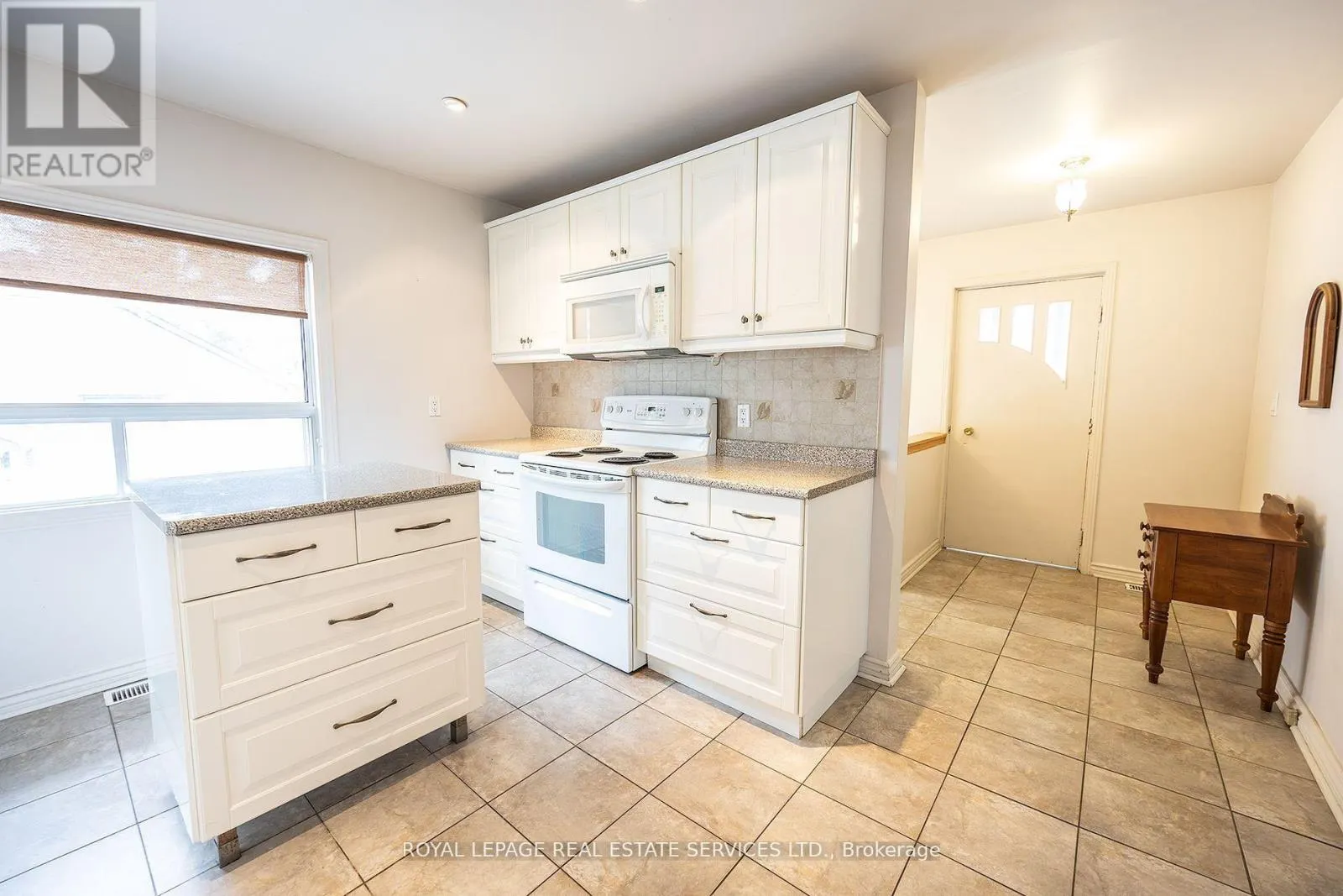 1361 KENMUIR AVENUE