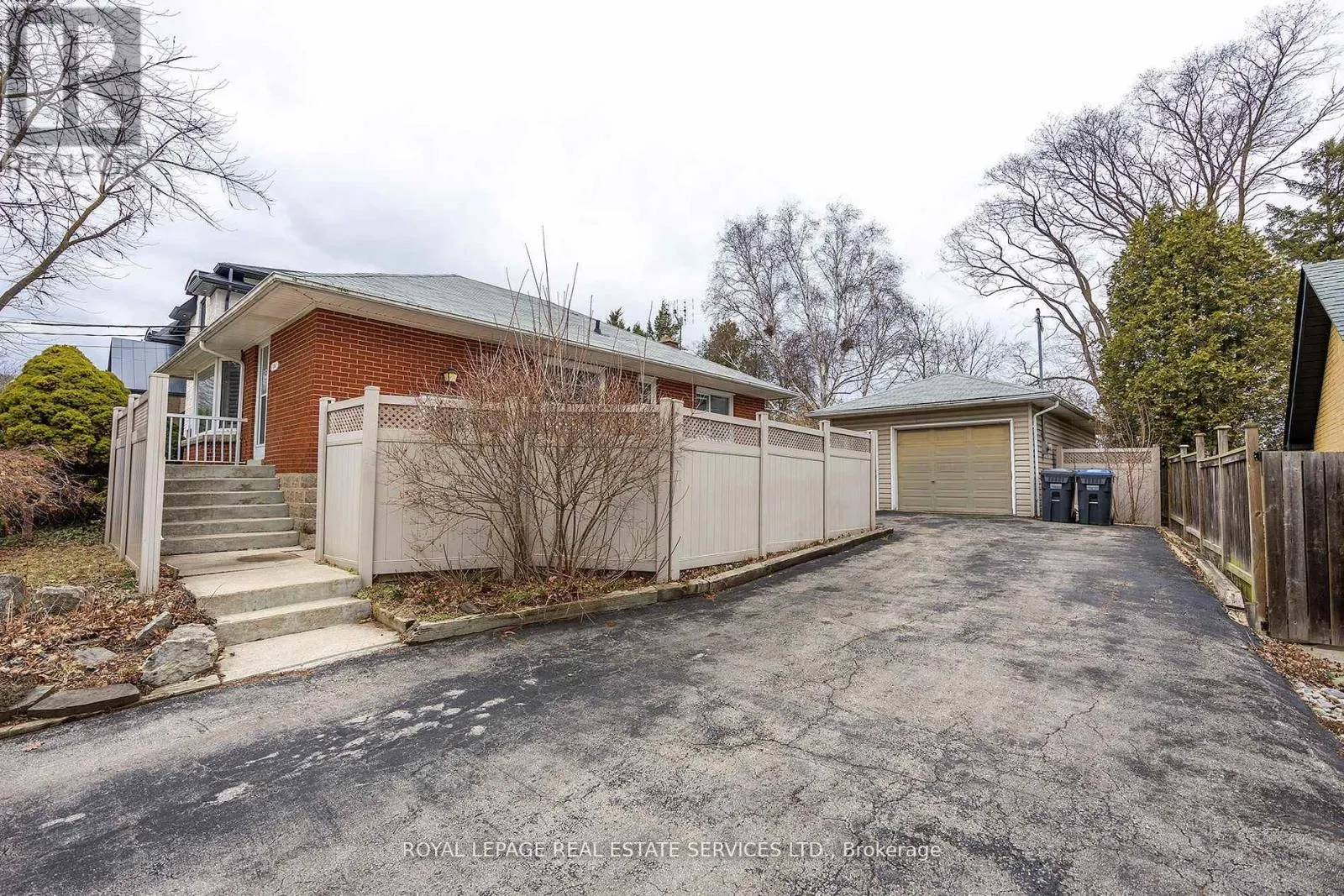 1361 KENMUIR AVENUE