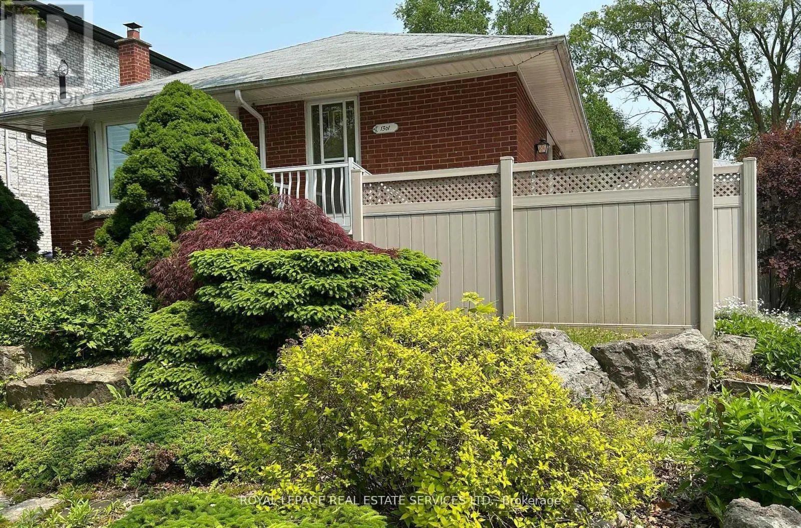 1361 KENMUIR AVENUE