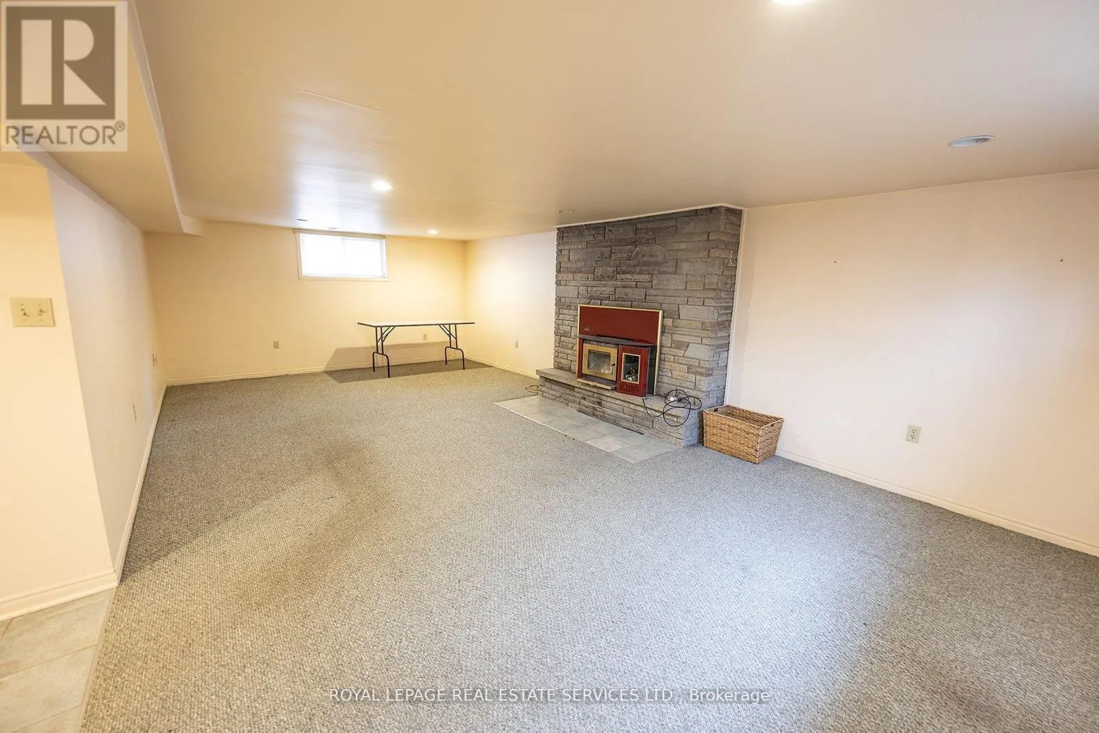 1361 KENMUIR AVENUE