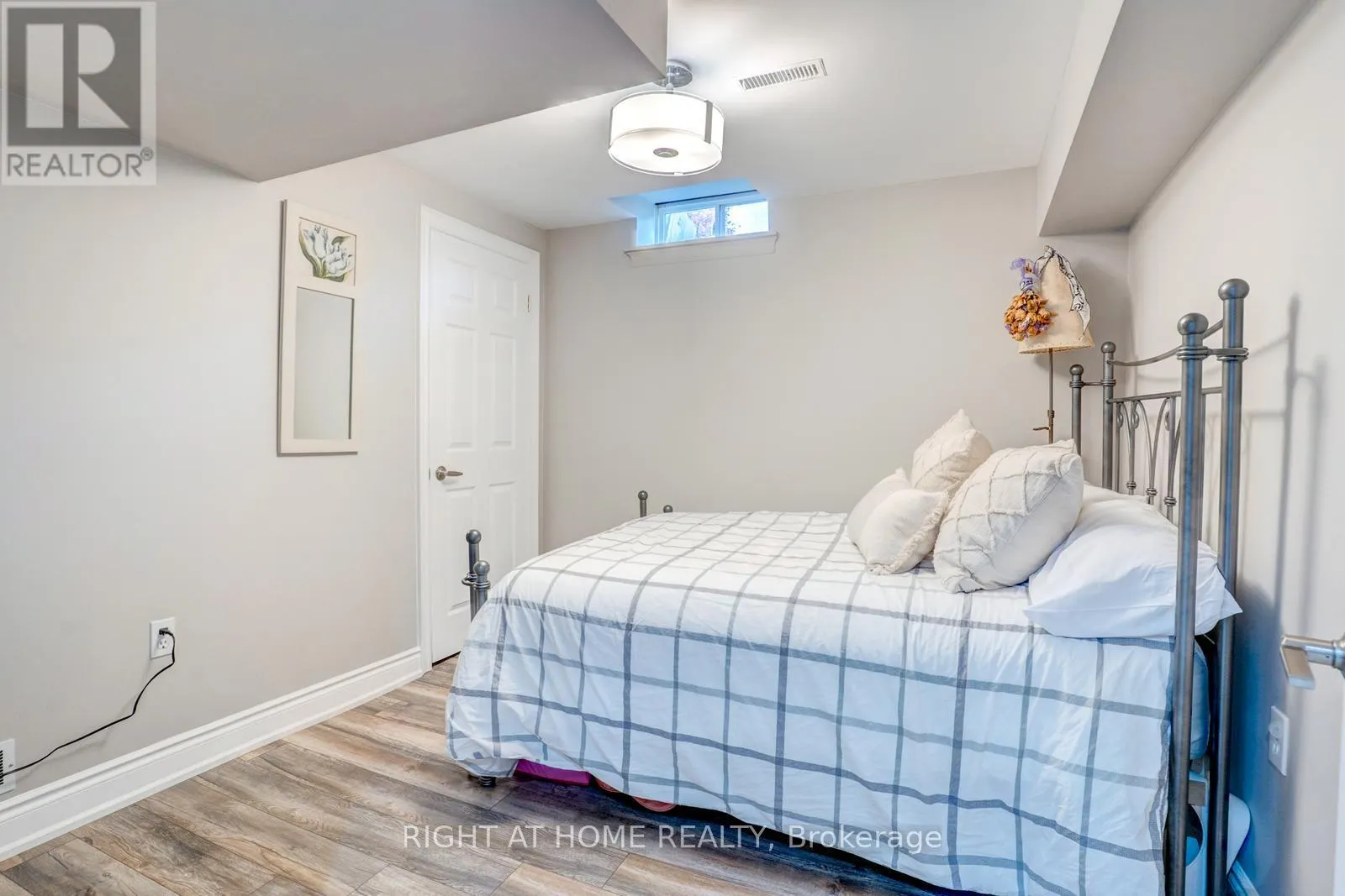 4021 SASHA COURT