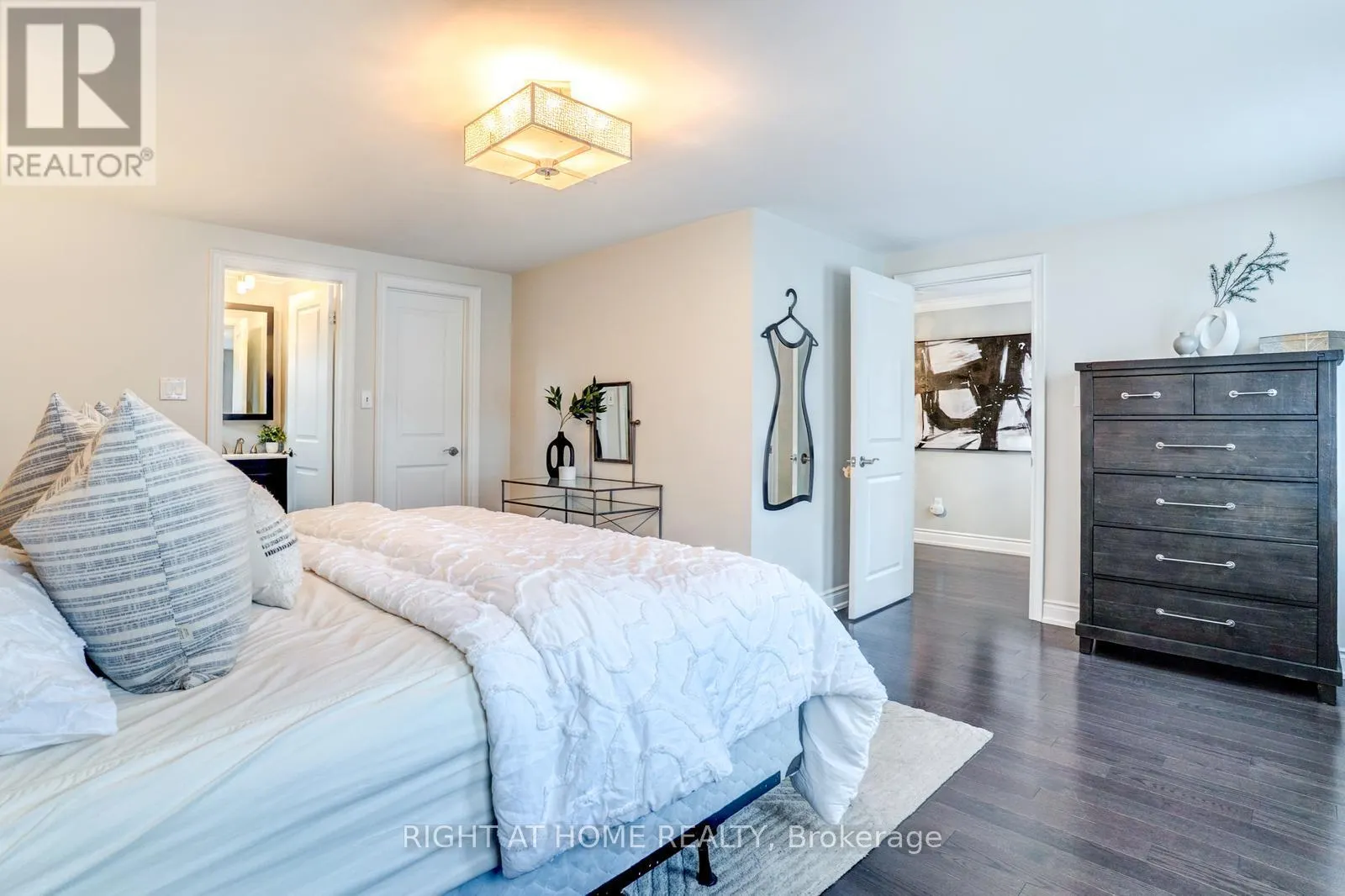 4021 SASHA COURT