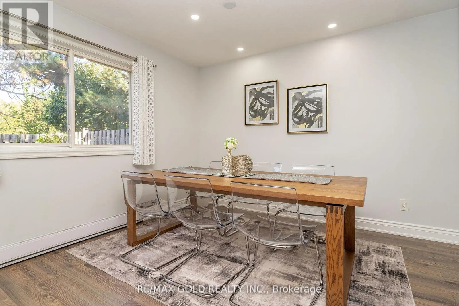 18 JULIETTE SQUARE