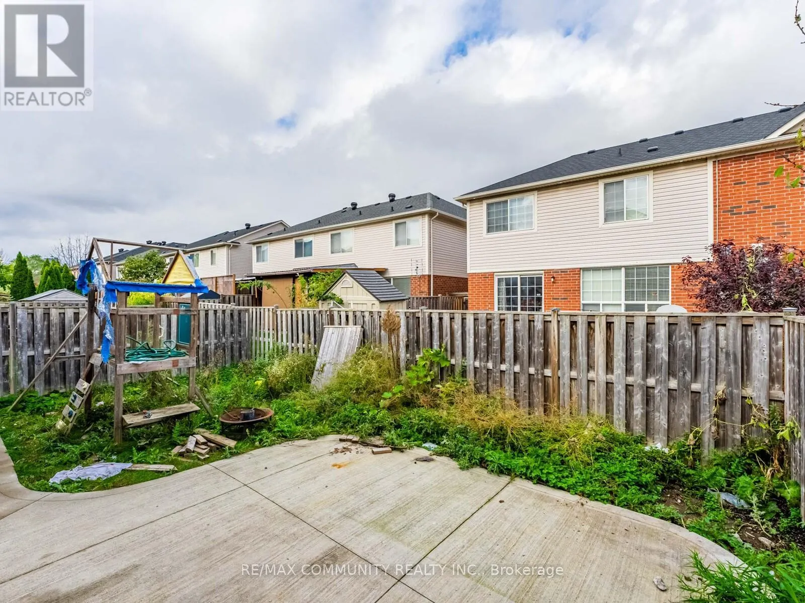 18 OLLIE AVENUE
