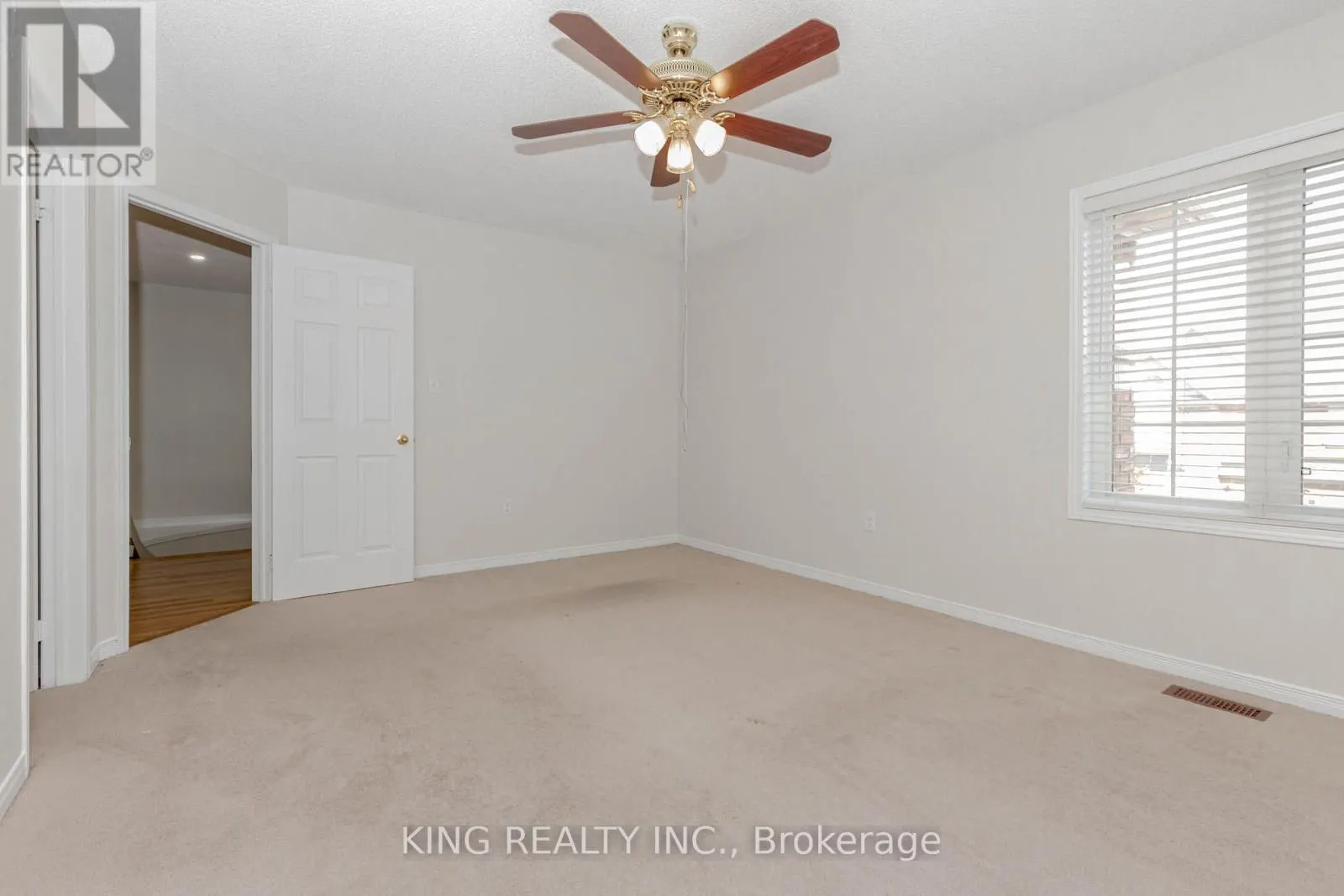 14 LEDGEROCK ROAD
