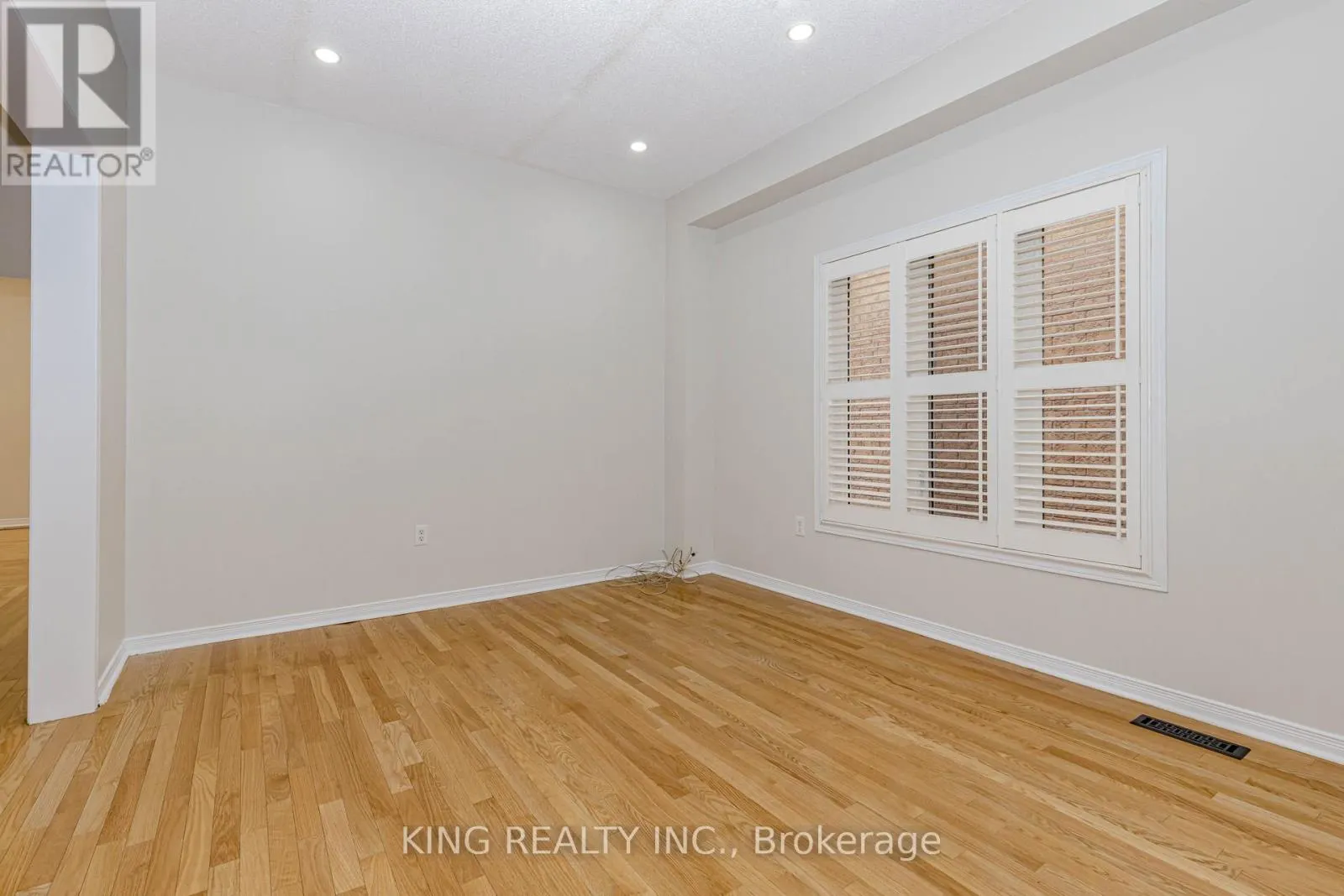 14 LEDGEROCK ROAD