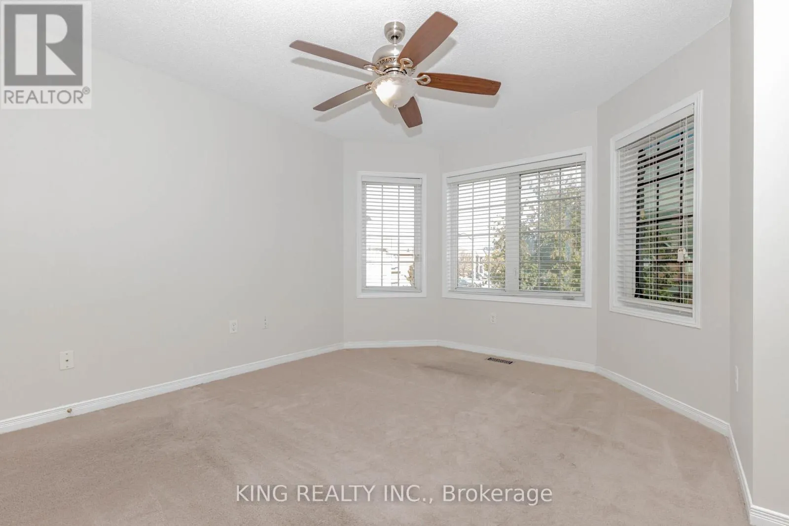 14 LEDGEROCK ROAD
