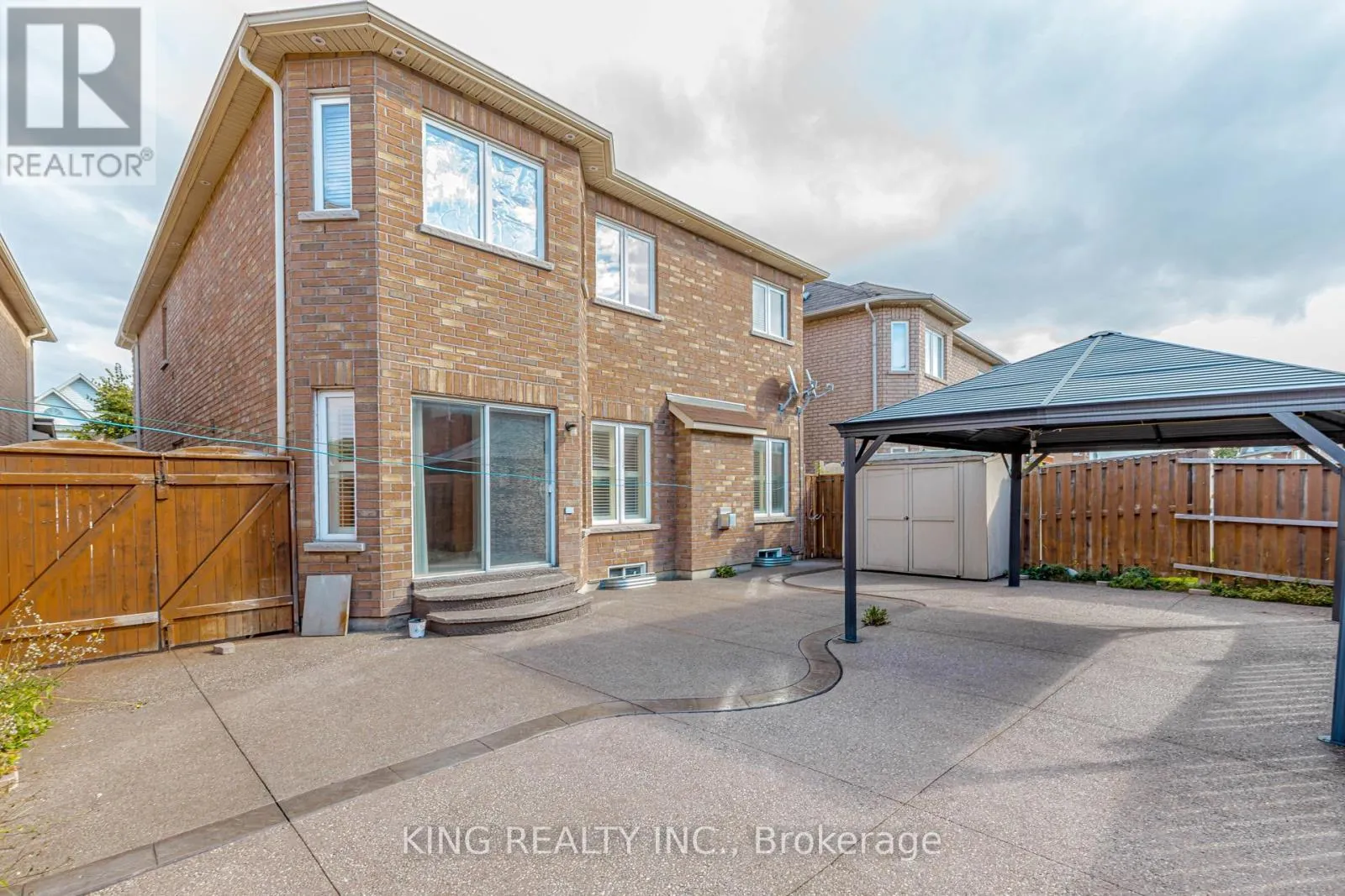 14 LEDGEROCK ROAD