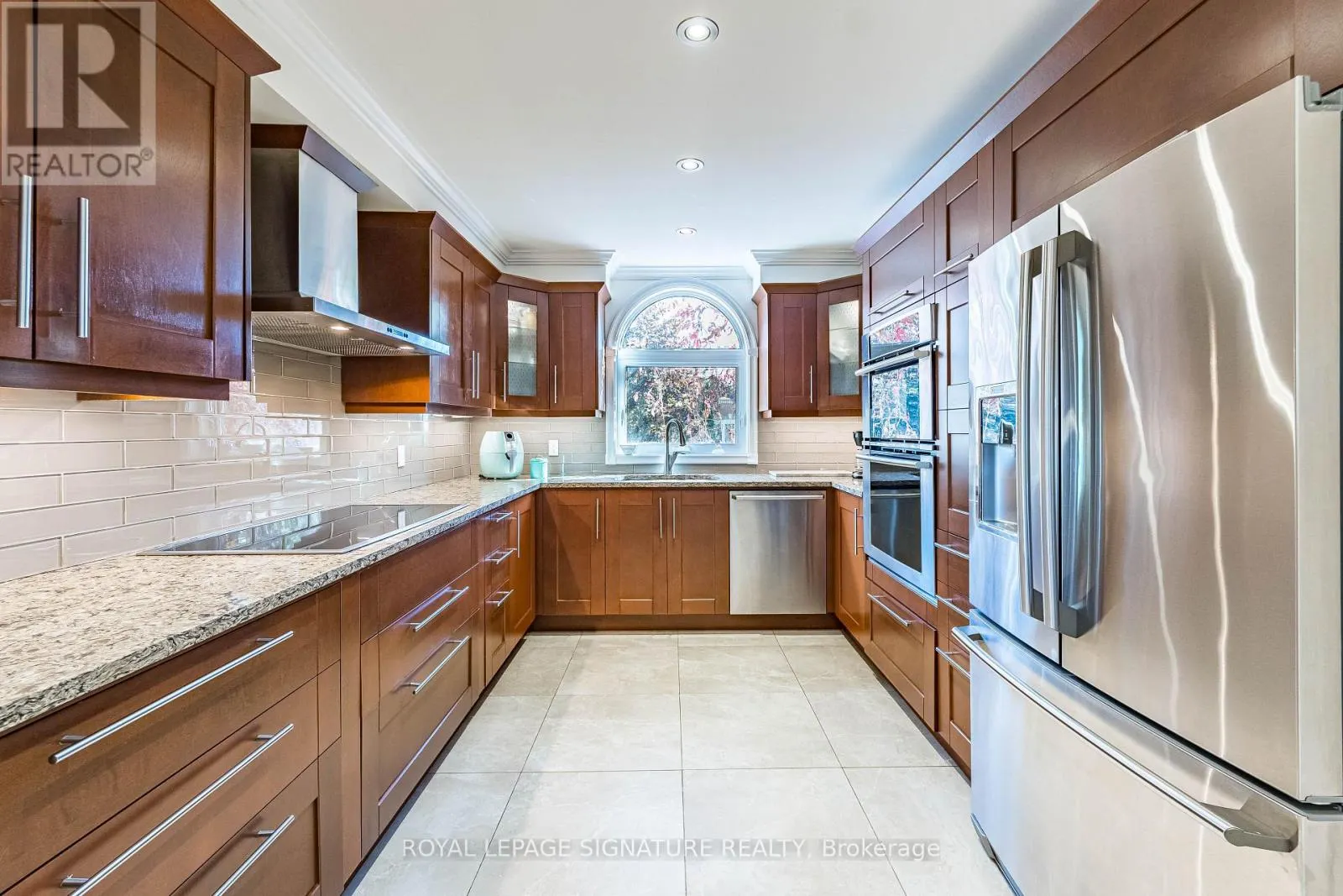 5571 SPANGLER DRIVE