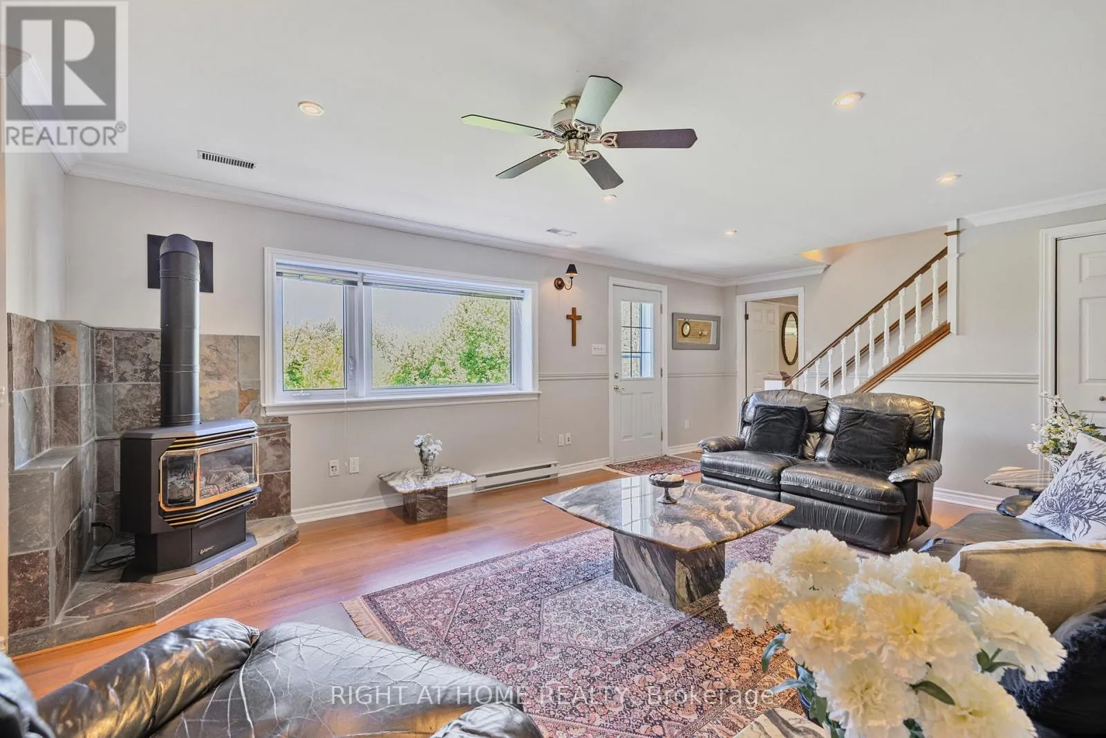 42 VALLEYVIEW ROAD