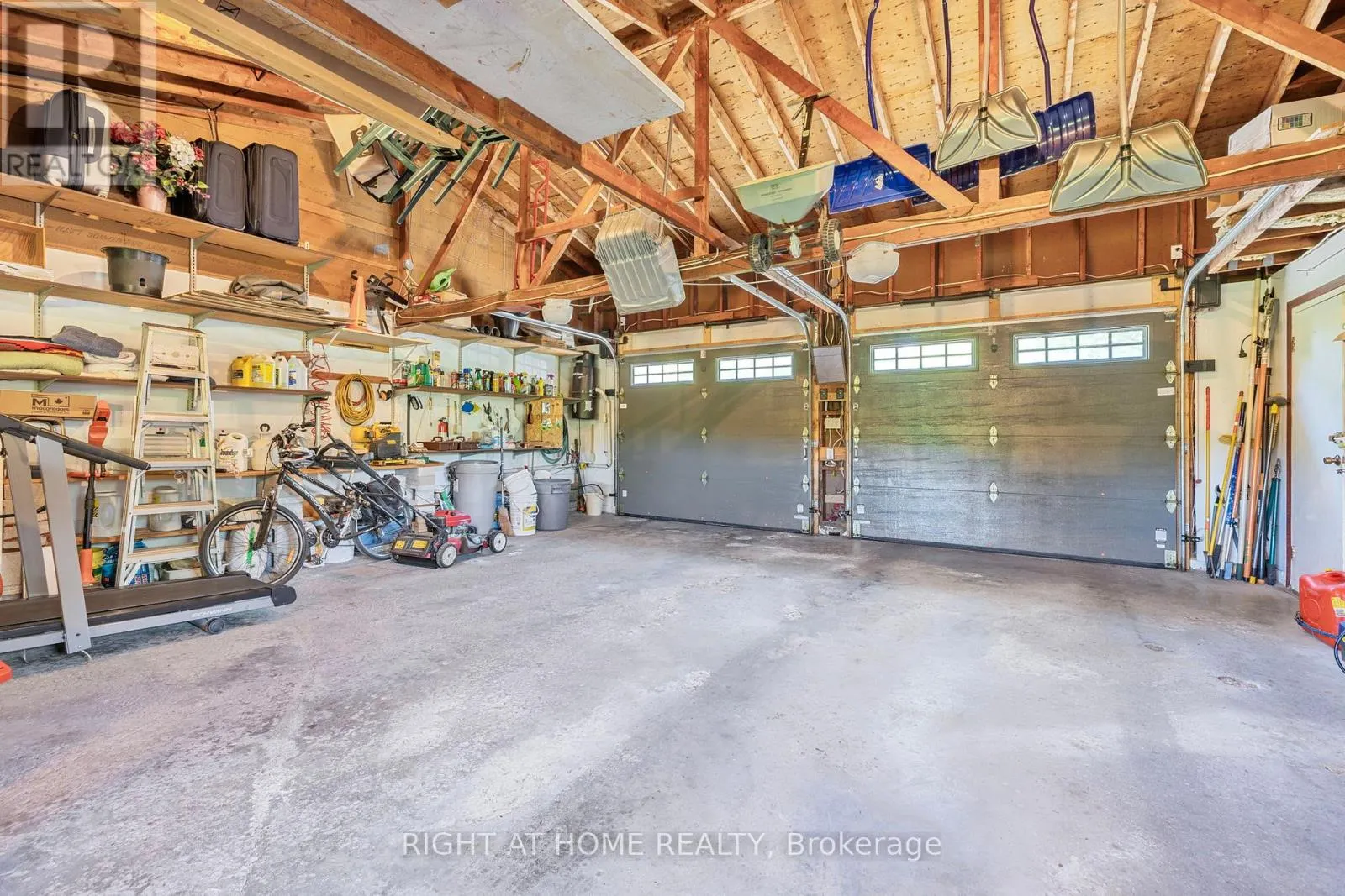 42 VALLEYVIEW ROAD