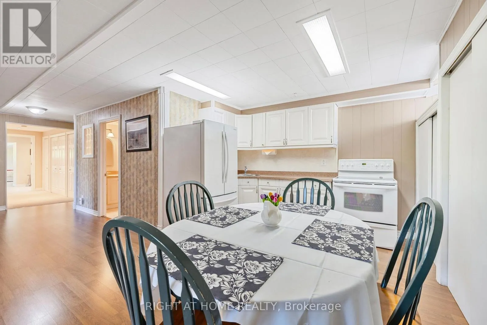 42 VALLEYVIEW ROAD