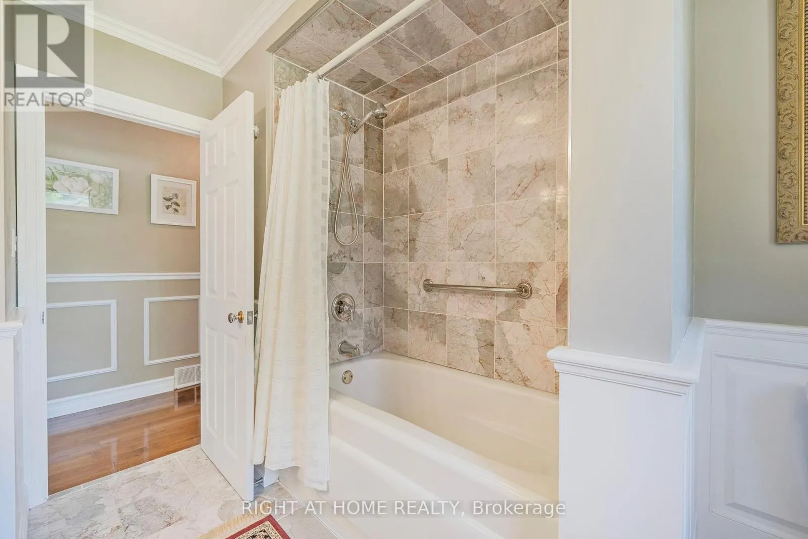 42 VALLEYVIEW ROAD
