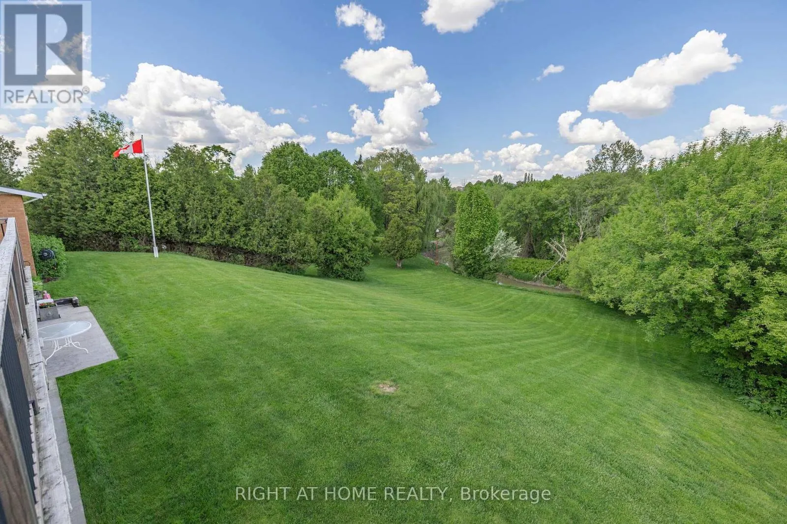 42 VALLEYVIEW ROAD