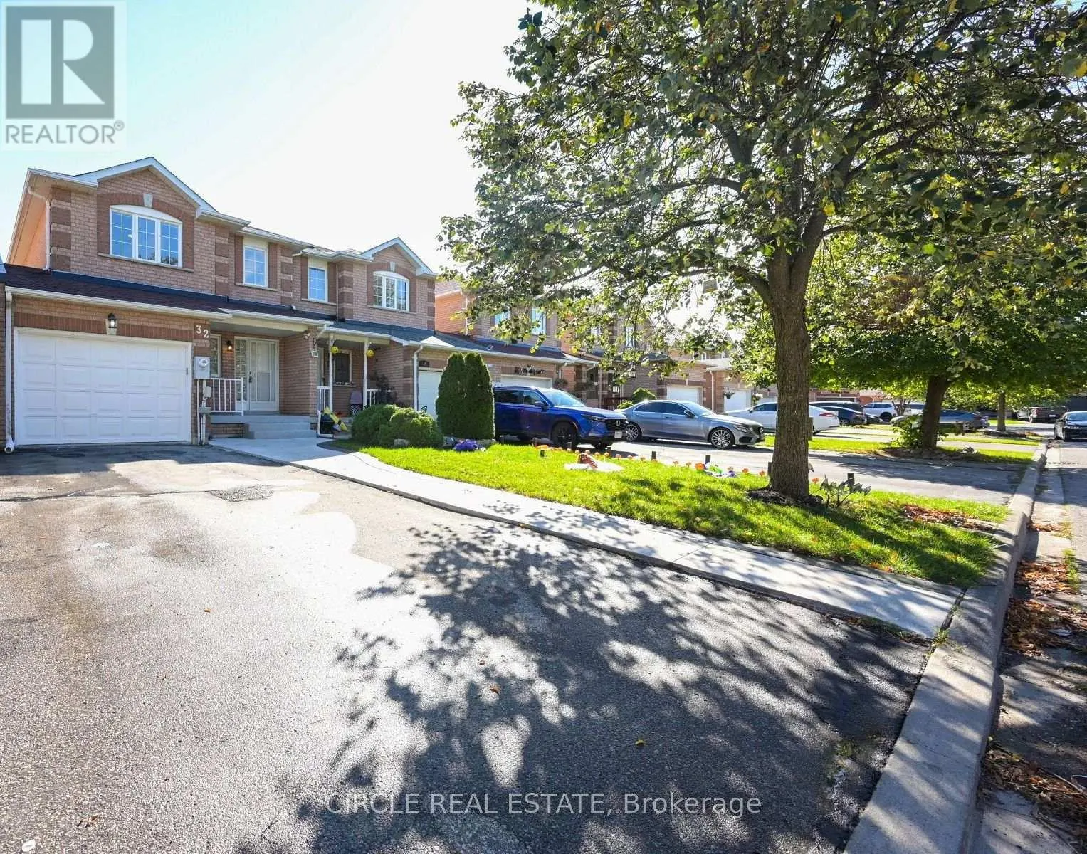 32 TORADA COURT
