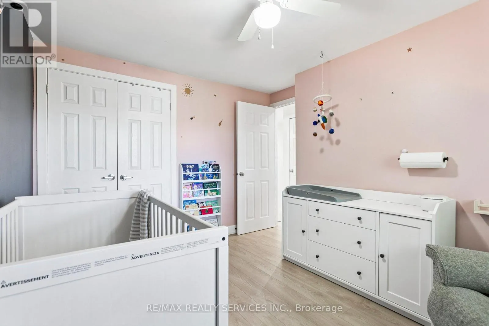 27 - 3395 CLIFF ROAD N