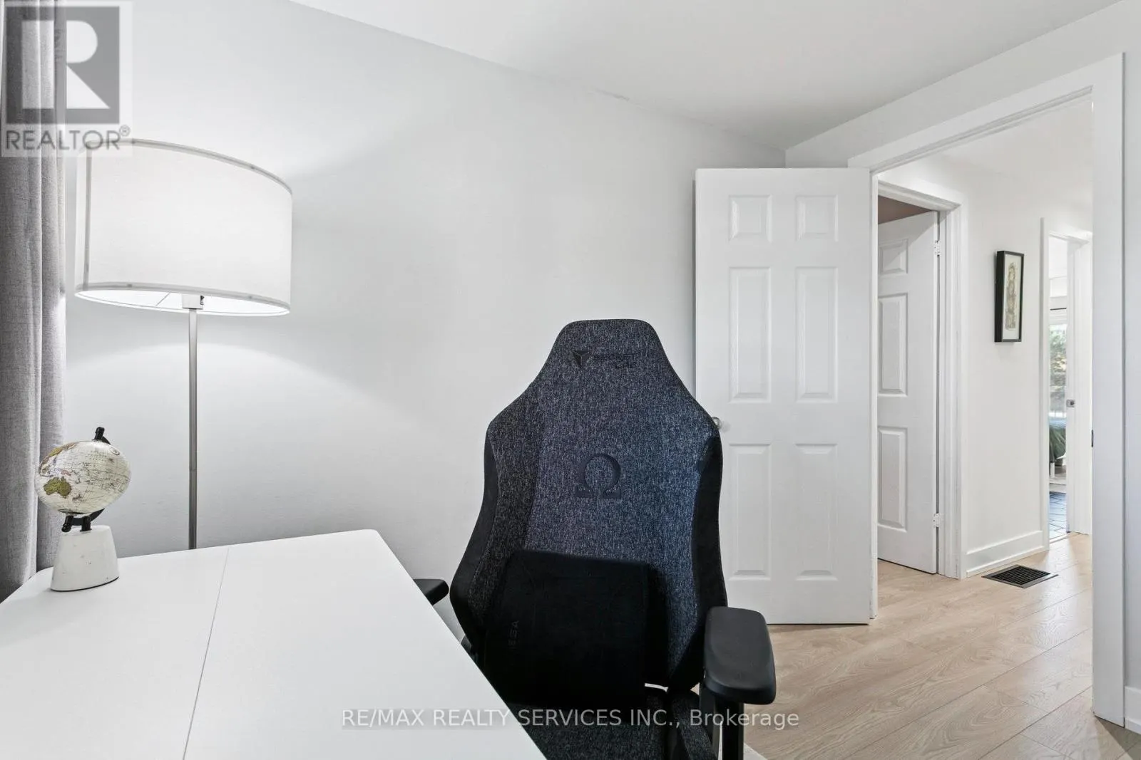 27 - 3395 CLIFF ROAD N