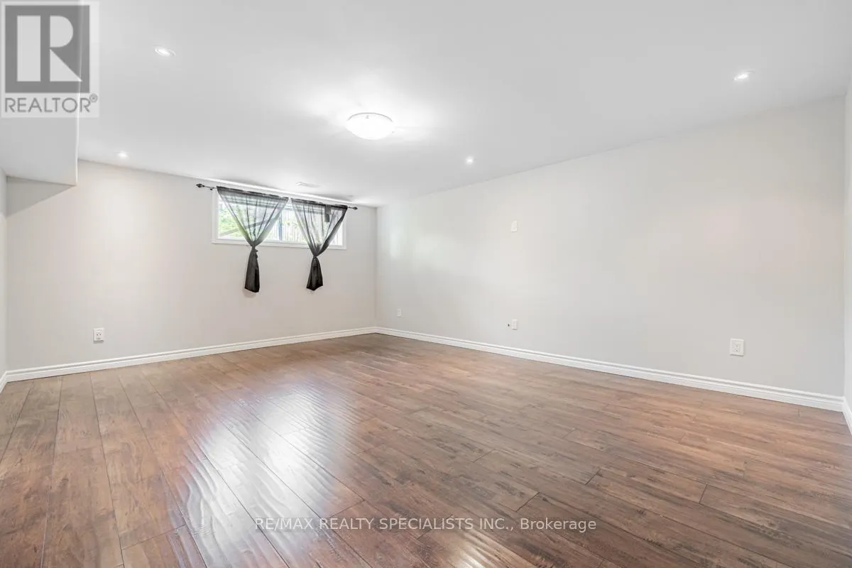 LOWER - 1362 CAWTHRA ROAD