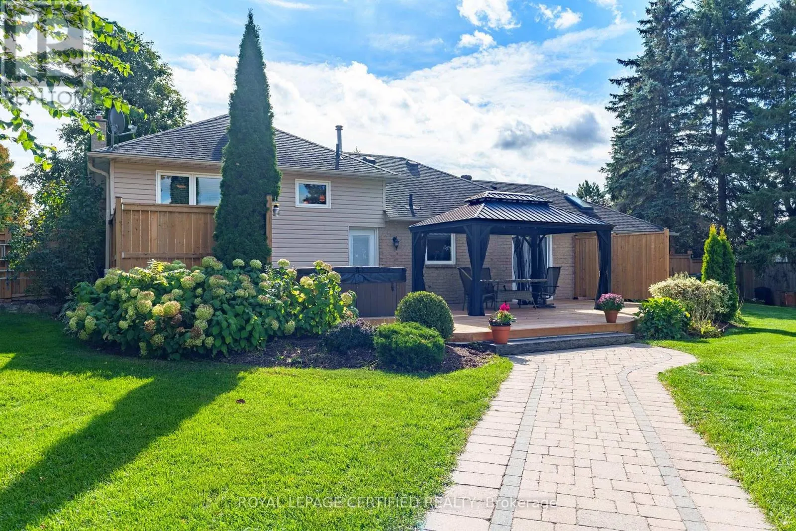 12 KEVINWOOD DRIVE