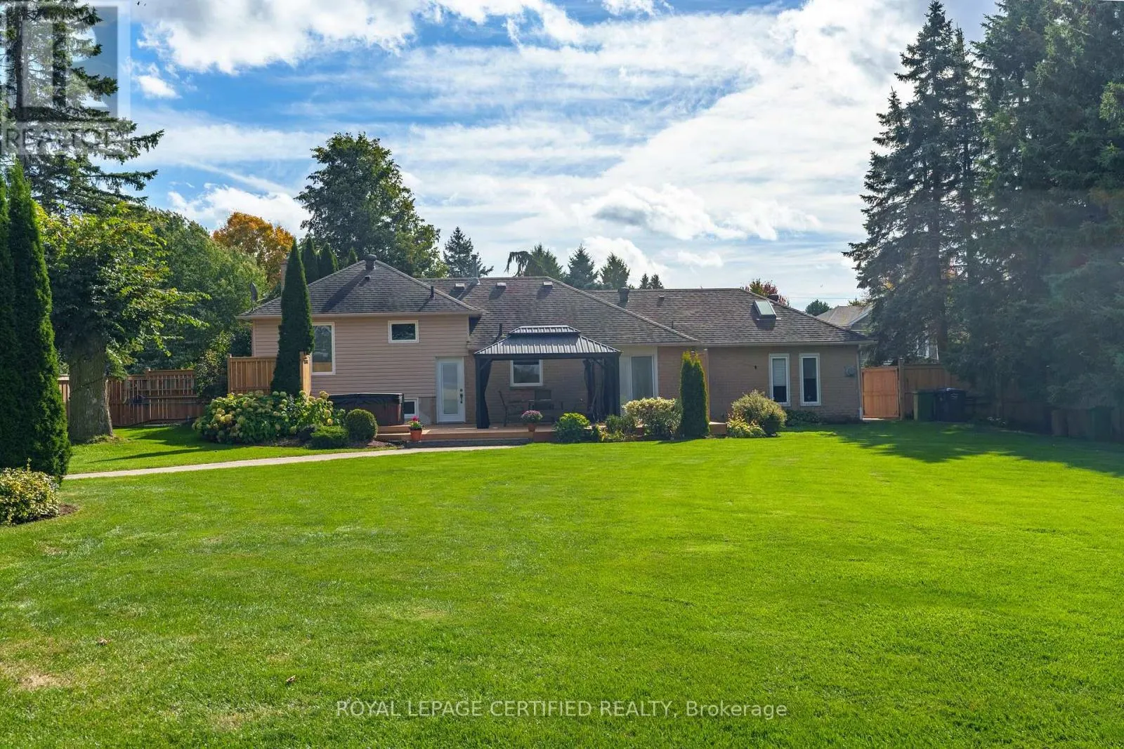 12 KEVINWOOD DRIVE