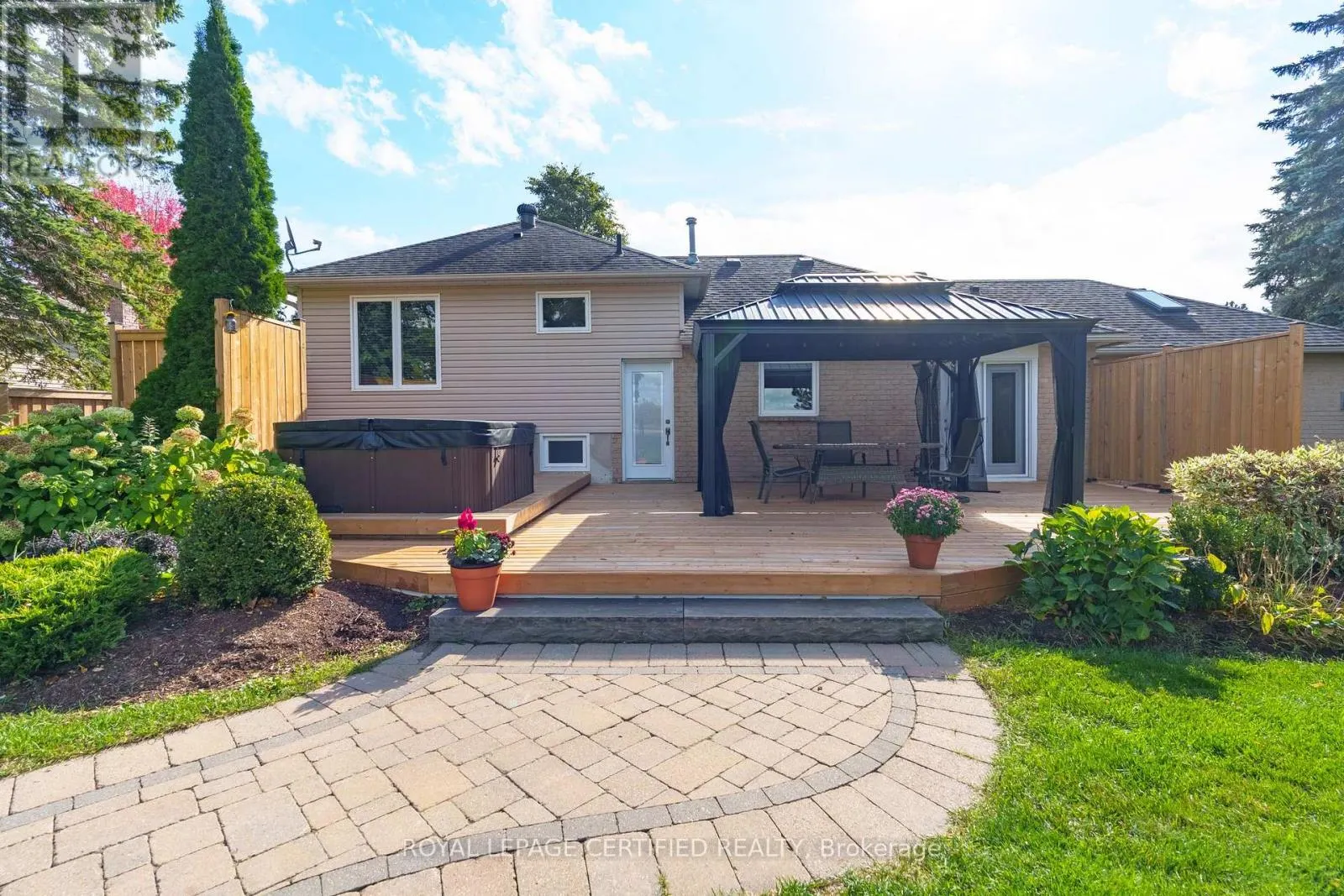 12 KEVINWOOD DRIVE