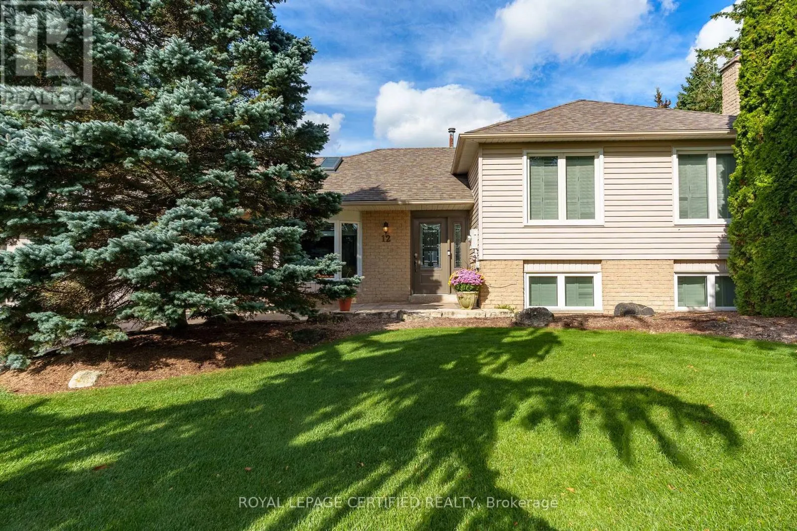 12 KEVINWOOD DRIVE