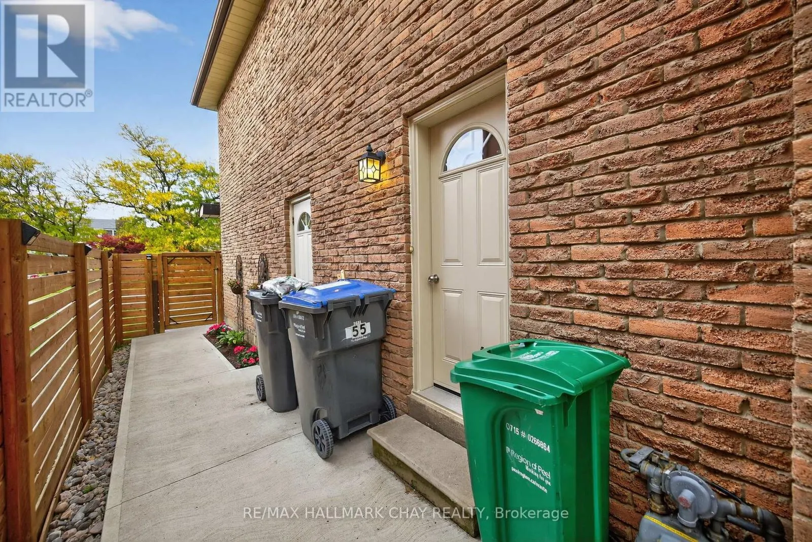 55 MASSEY STREET
