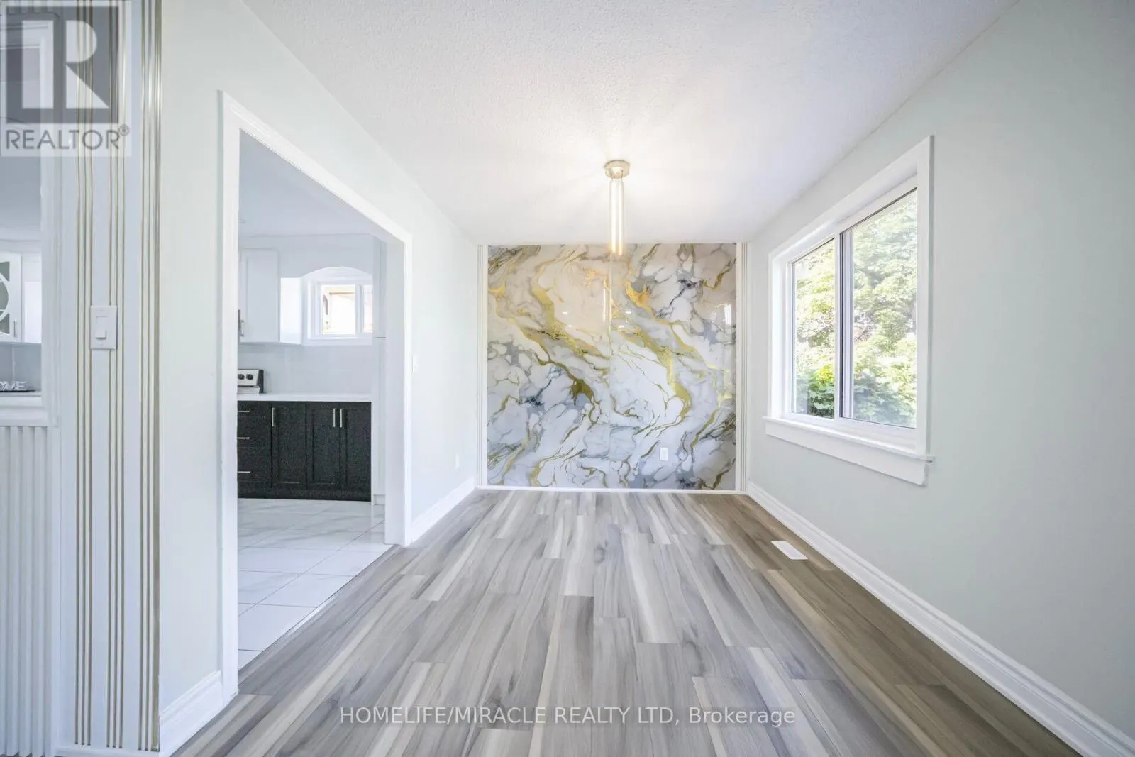 3777 WOODRUFF CRESCENT