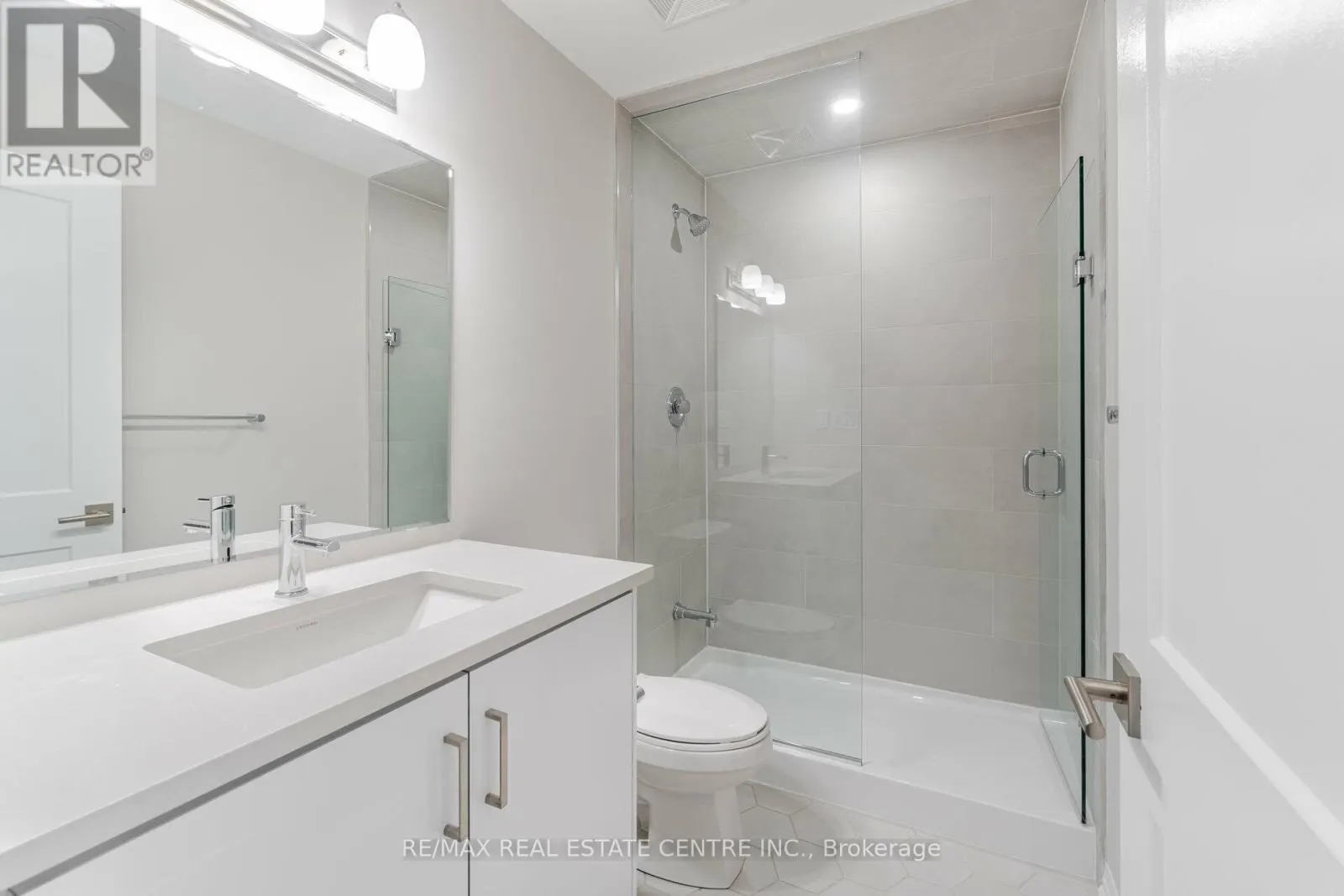 204 - 3265 CARDING MILL TRAIL