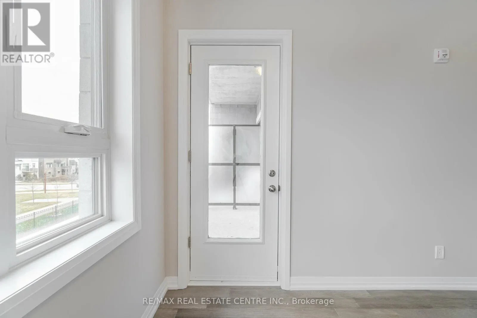 204 - 3265 CARDING MILL TRAIL