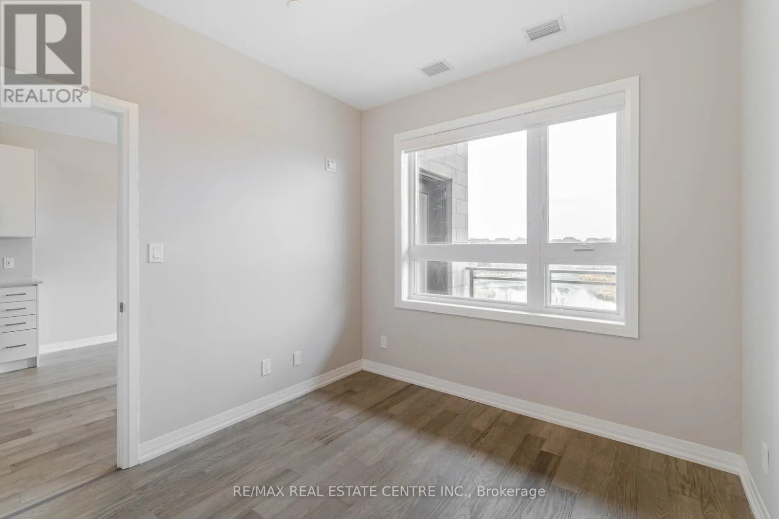 204 - 3265 CARDING MILL TRAIL