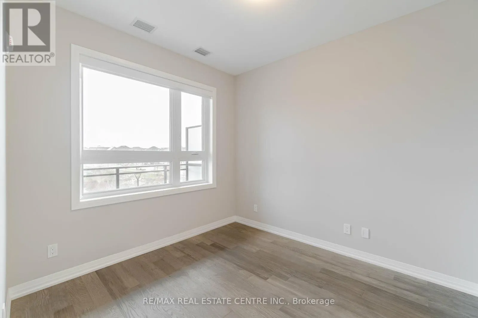 204 - 3265 CARDING MILL TRAIL
