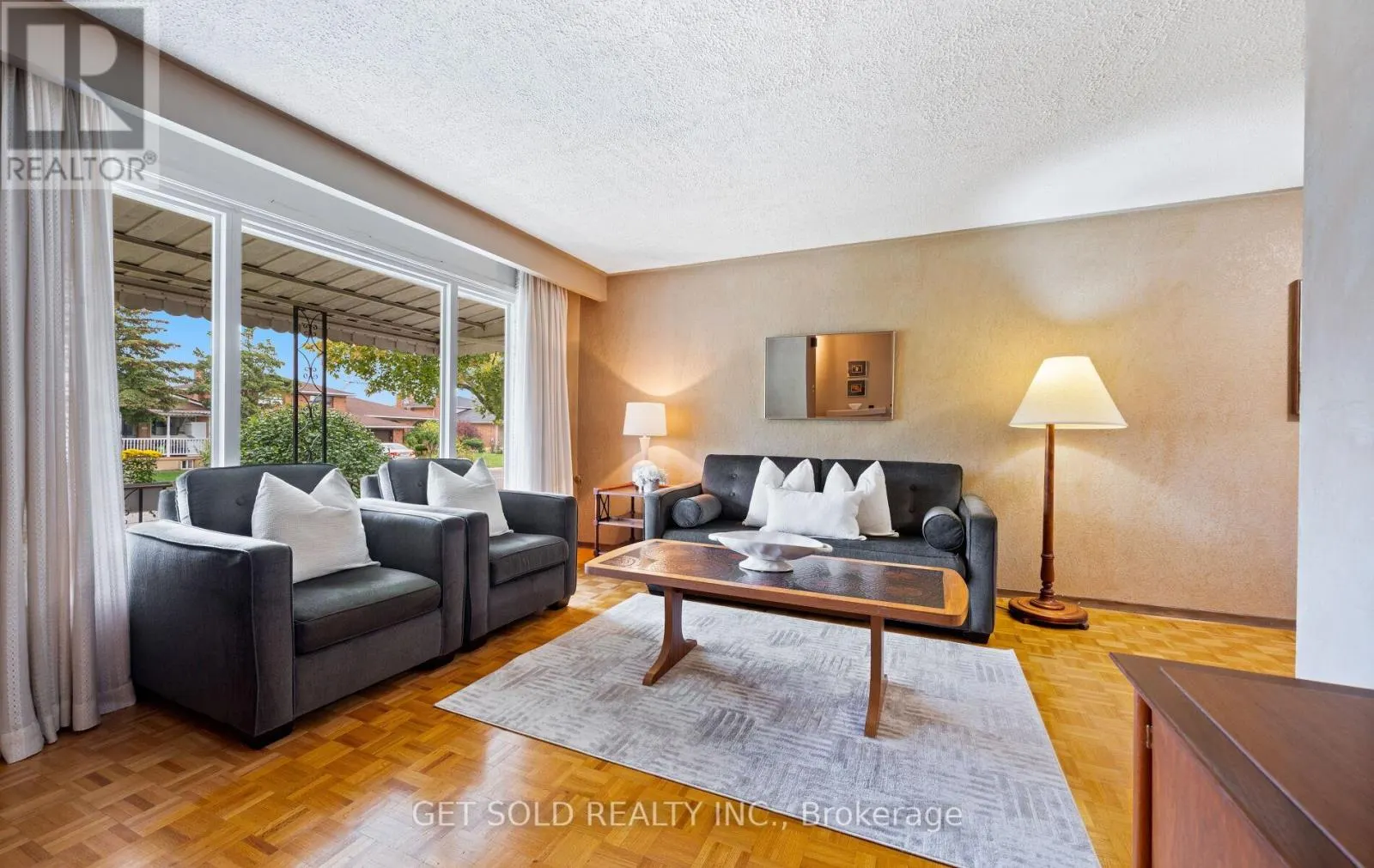 14 TURNVALE ROAD