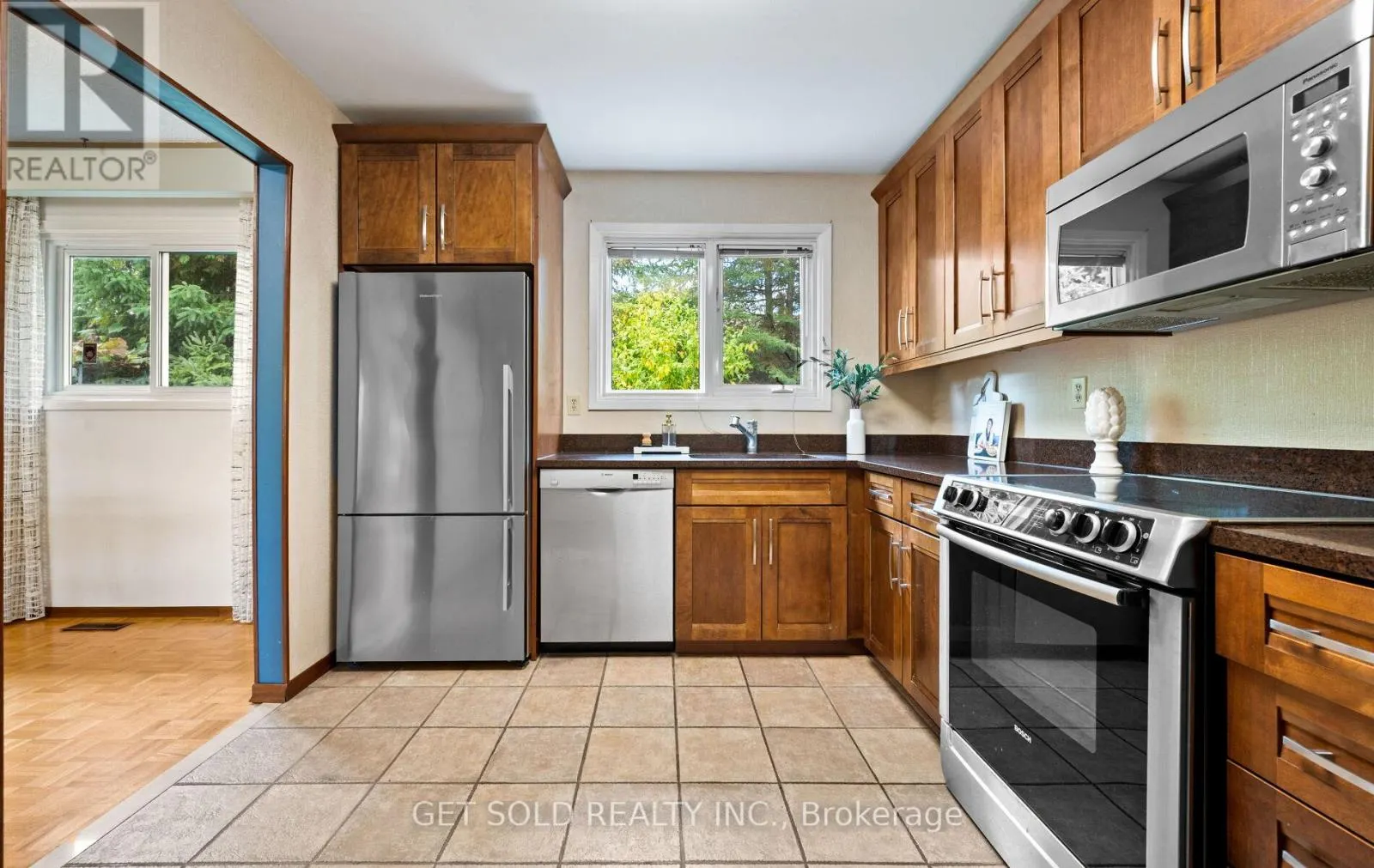 14 TURNVALE ROAD