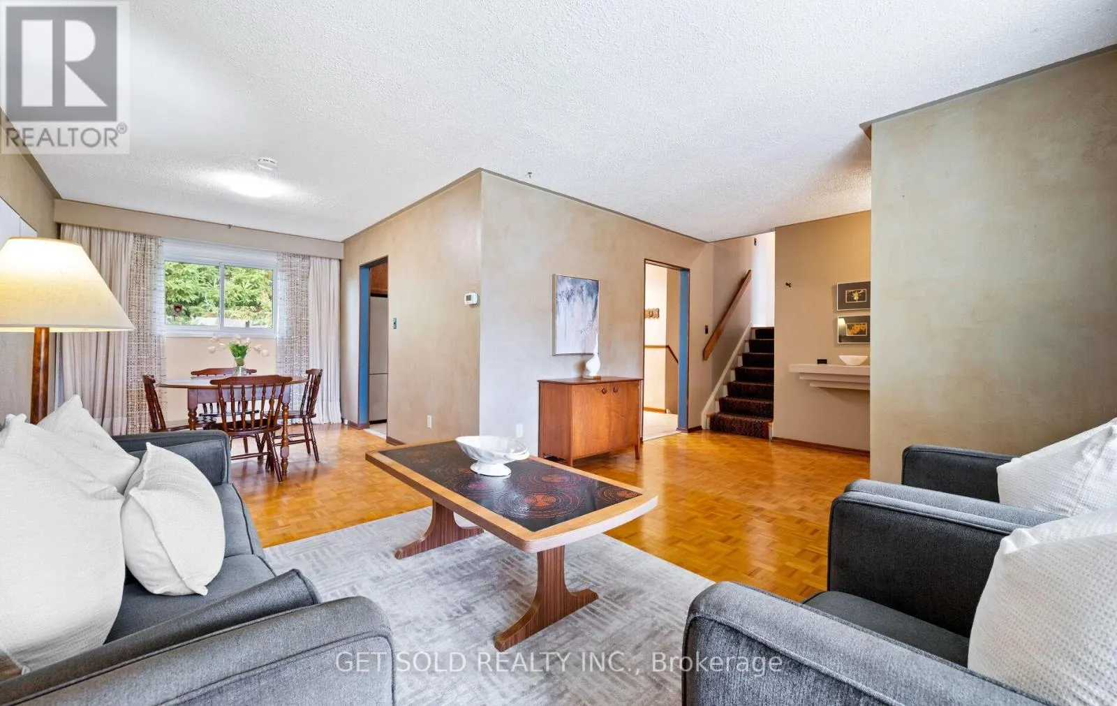 14 TURNVALE ROAD