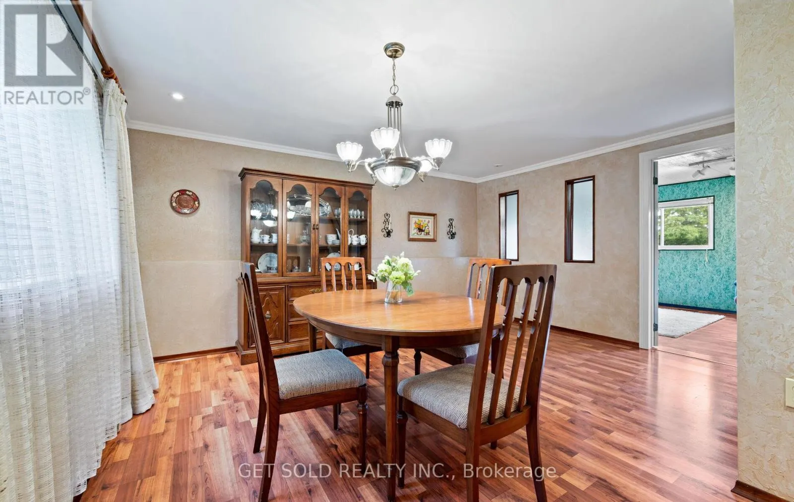 14 TURNVALE ROAD
