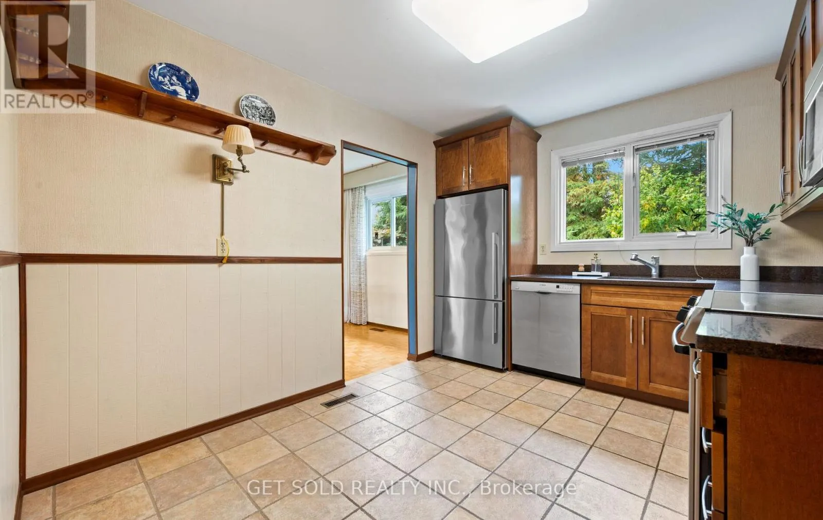 14 TURNVALE ROAD