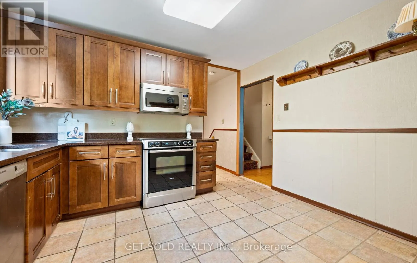 14 TURNVALE ROAD