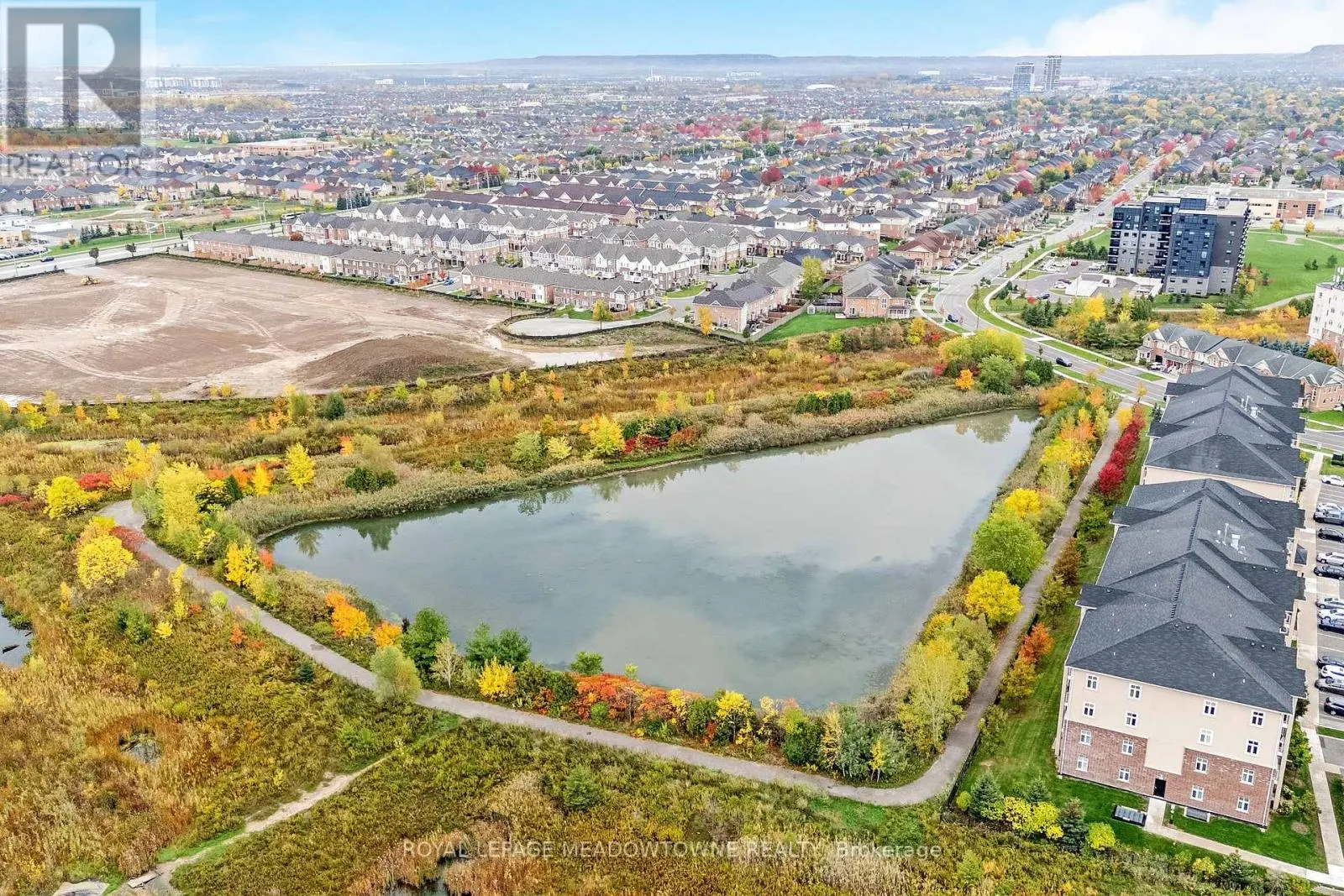 418 CEDAR HEDGE ROAD