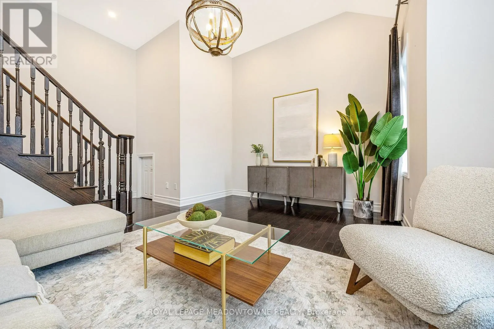 418 CEDAR HEDGE ROAD