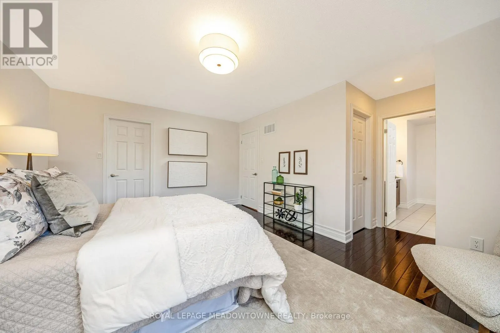 418 CEDAR HEDGE ROAD