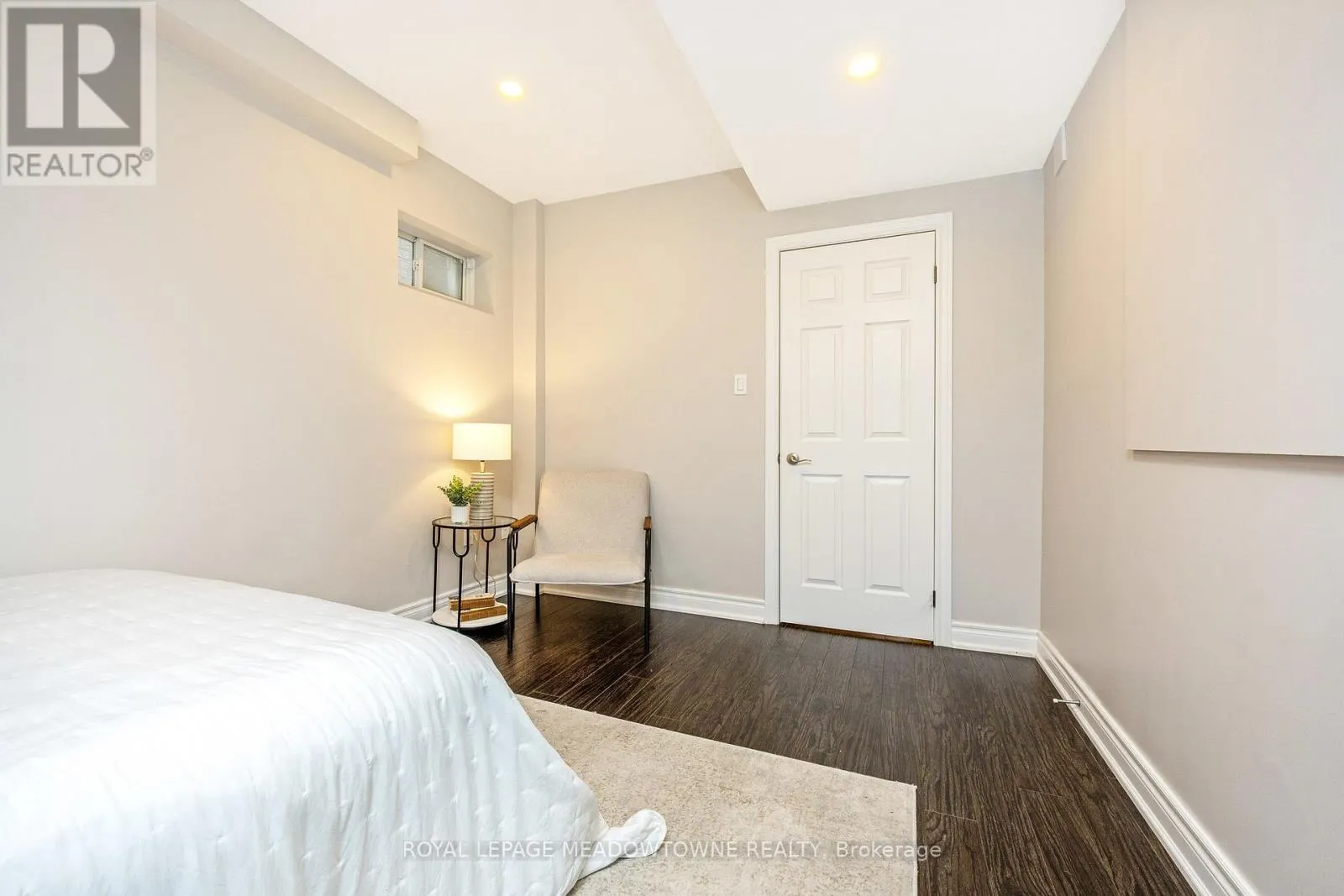 418 CEDAR HEDGE ROAD