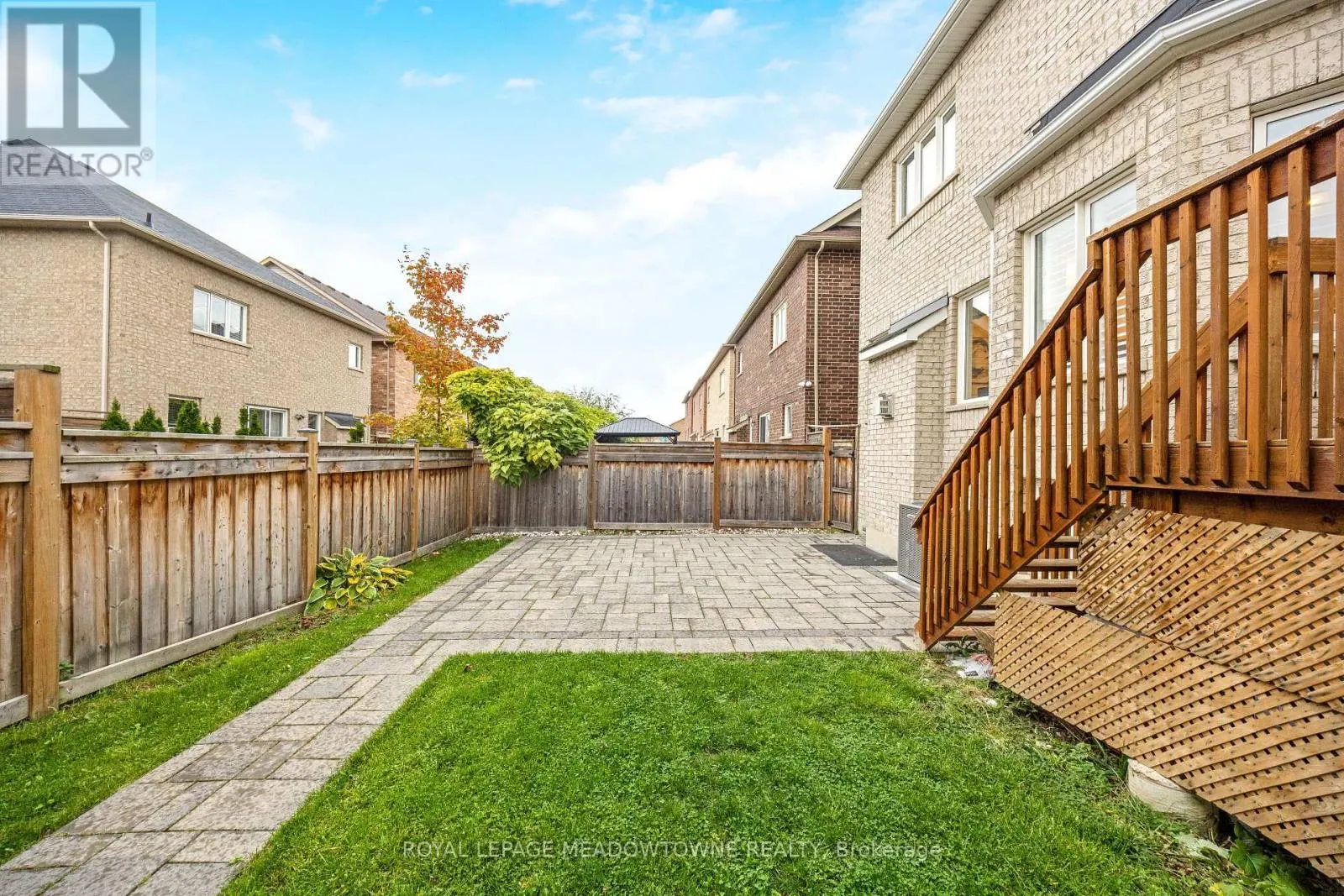 418 CEDAR HEDGE ROAD