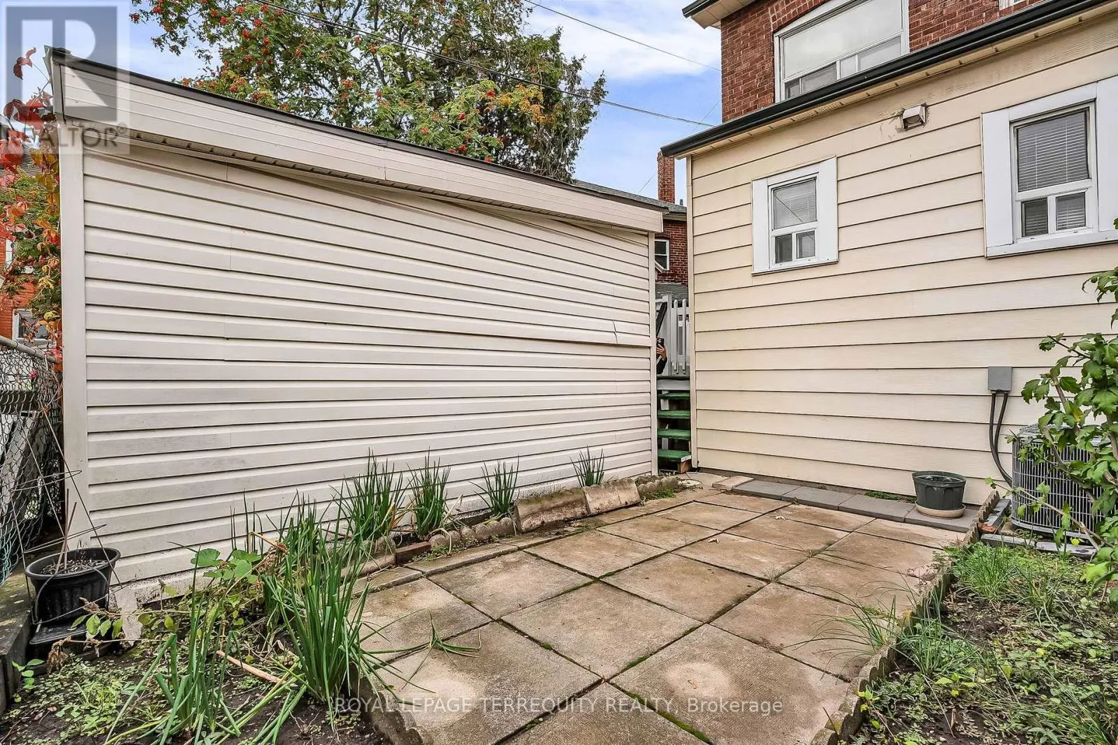 59 ABBOTT AVENUE