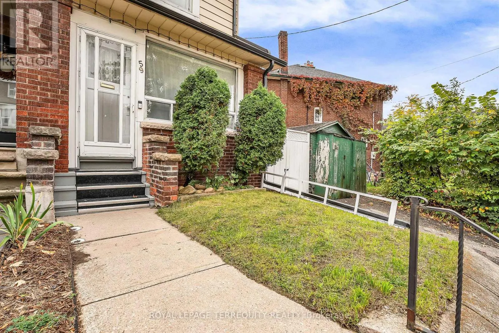 59 ABBOTT AVENUE