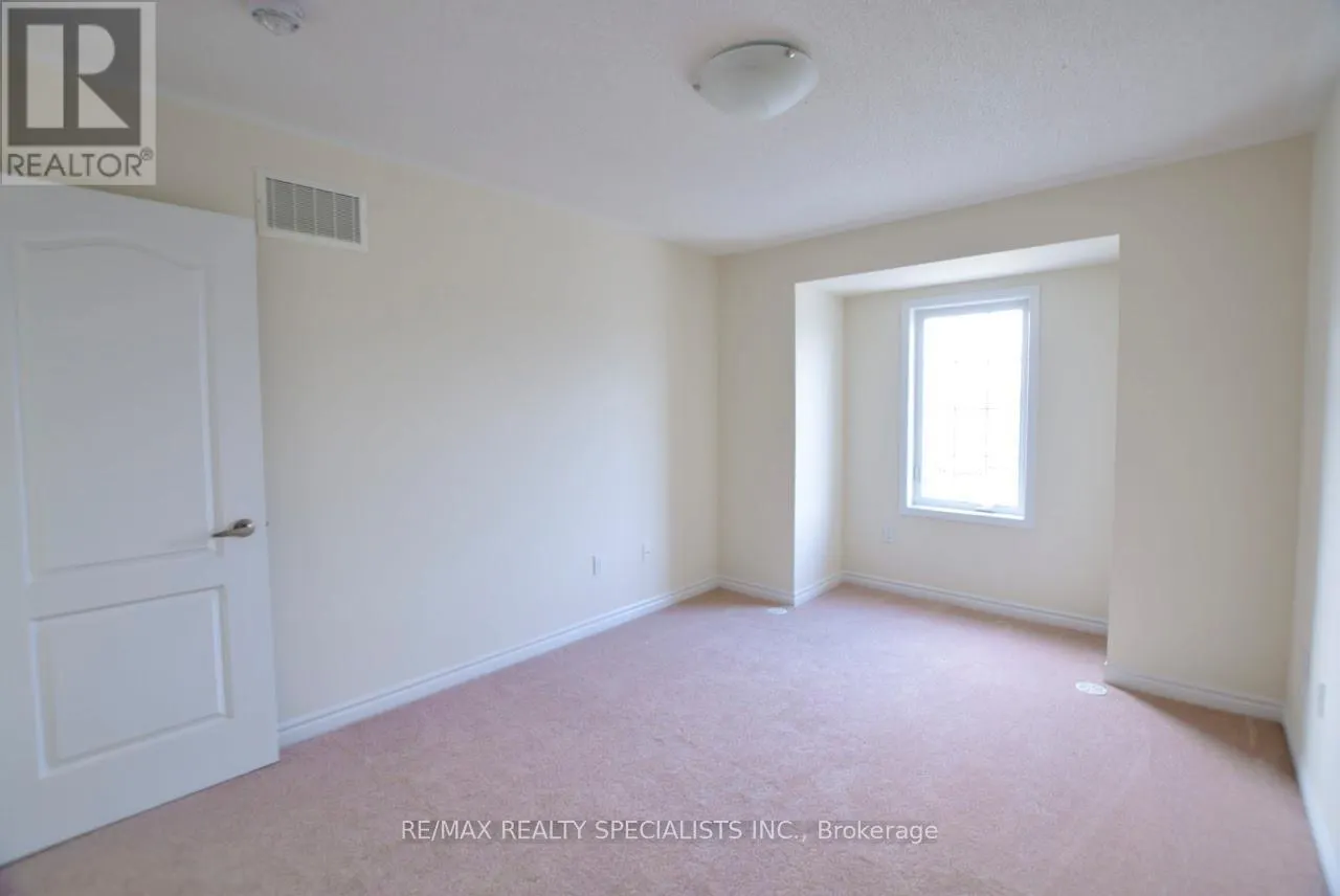 260 REIS PLACE