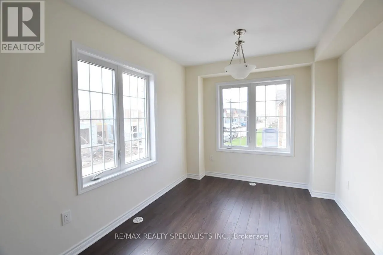 260 REIS PLACE