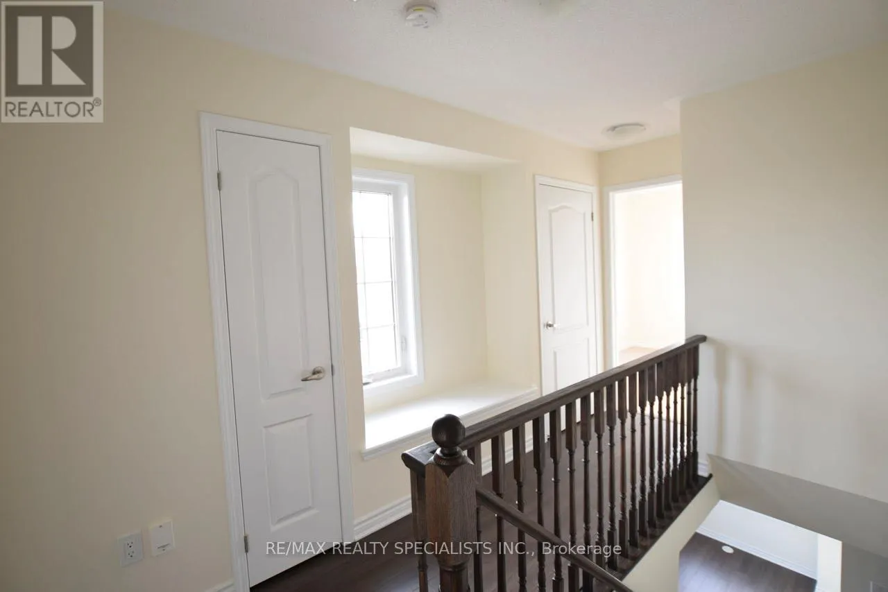 260 REIS PLACE